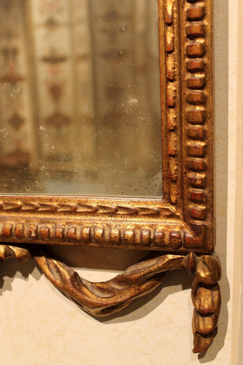 Mercury Glass Italian Hollywood Regency Neoclassical Style Carved Giltwood Rectangular Mirror