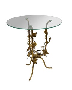 Italian Hollywood Regency Round Tole Gold Gilt Metal Ivy Leaf Glass Side Table