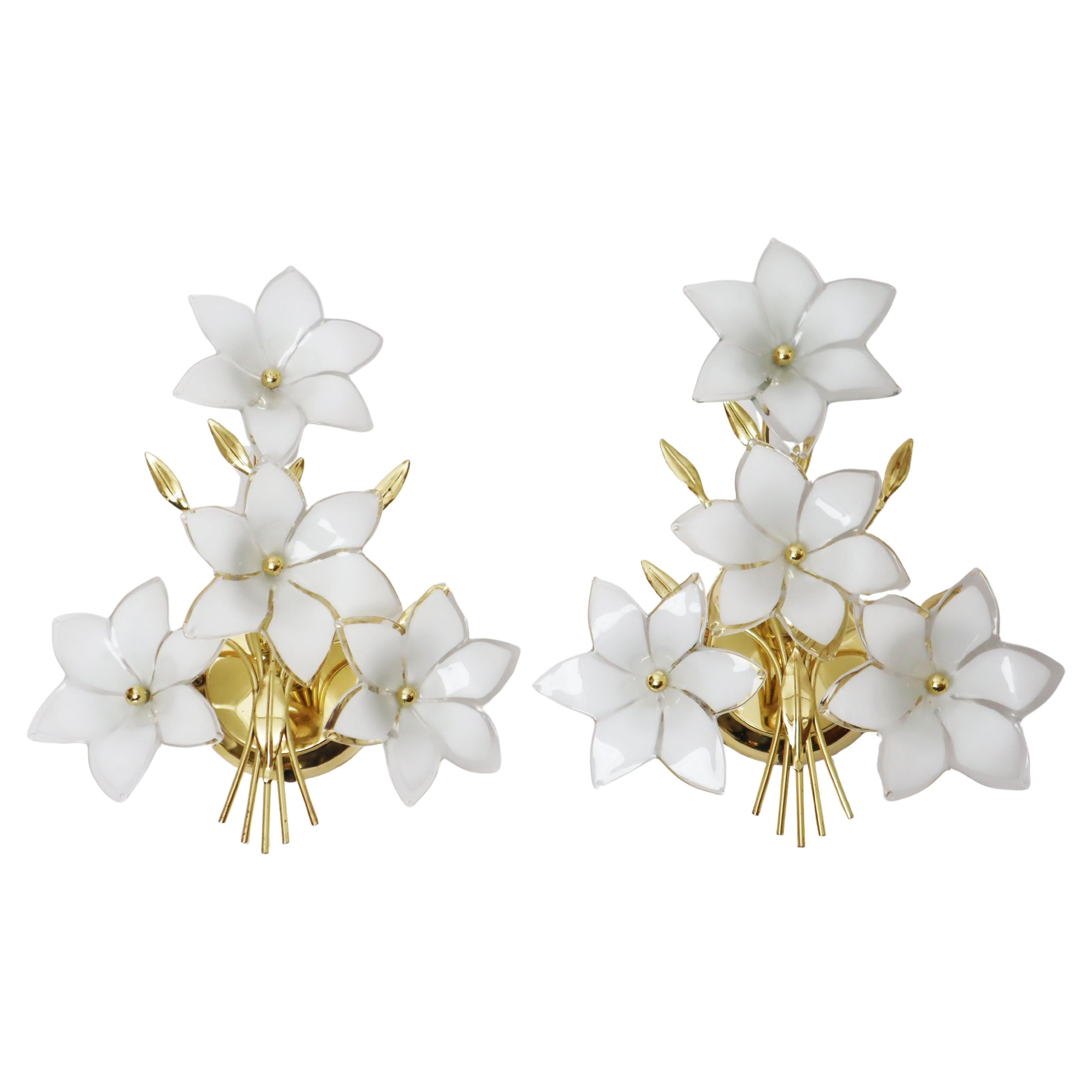 Applique italienne Hollywood Regency avec fleurs blanches