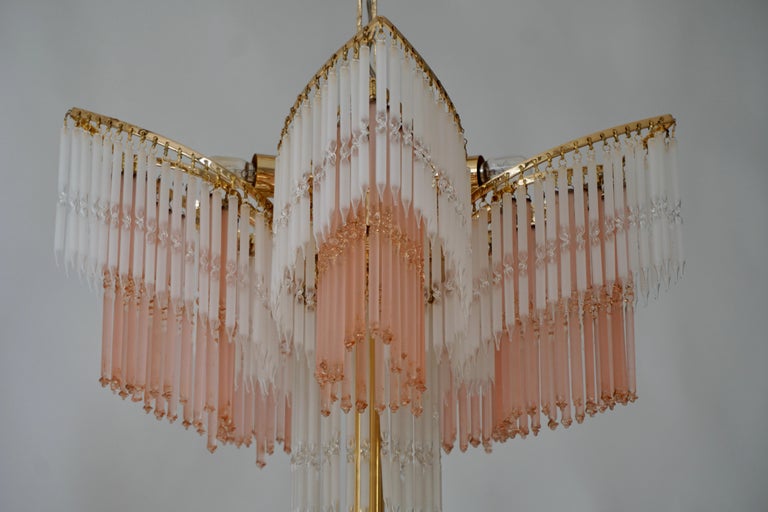 Italian Hollywood Regency Style Murano Glass and Brass Chandelier For Sale 10