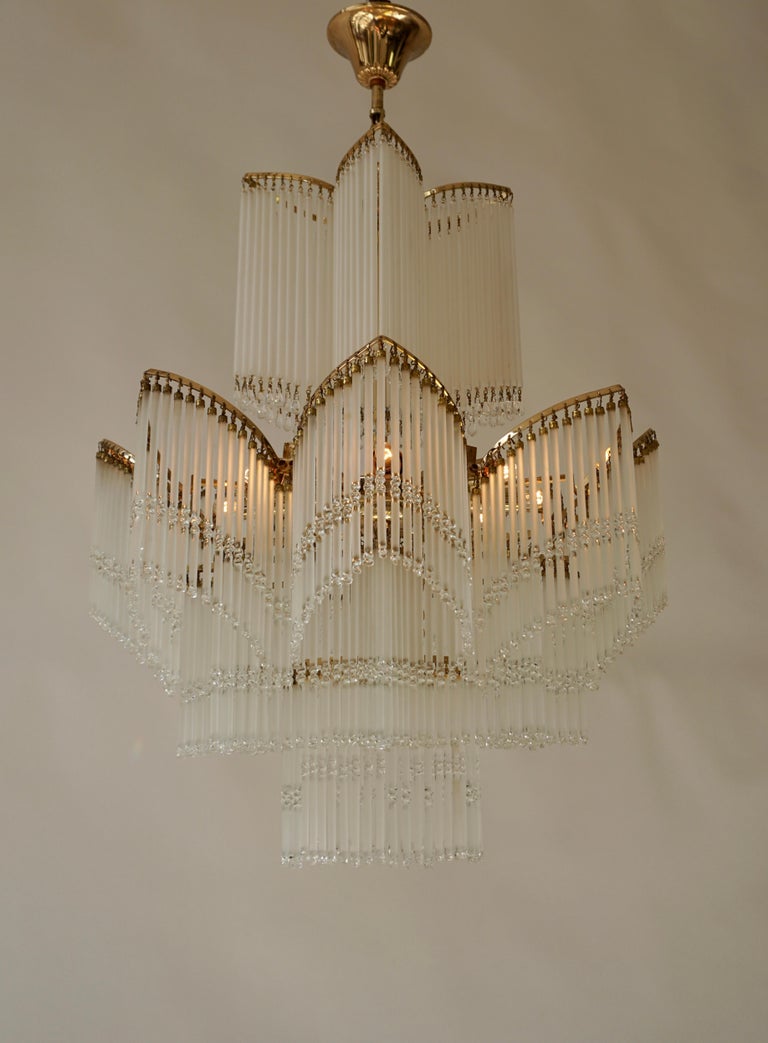 Italian Hollywood Regency Style Murano Glass and Brass Chandelier For Sale 1