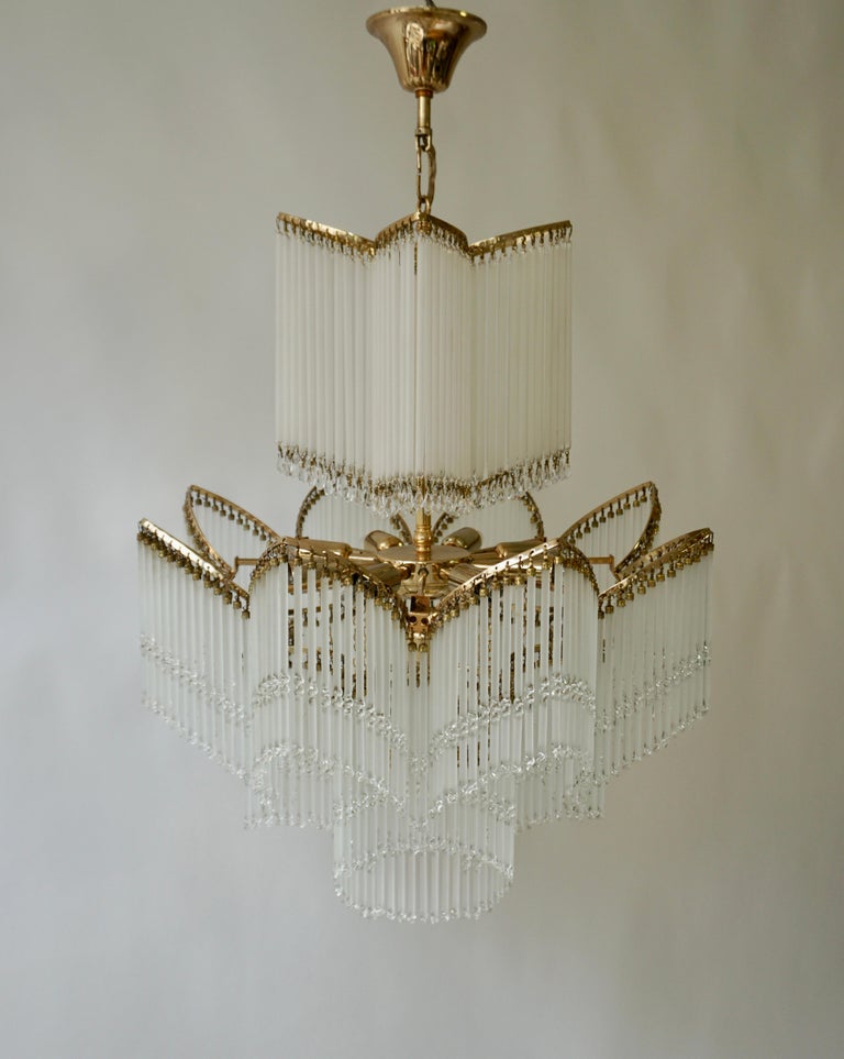 Italian Hollywood Regency Style Murano Glass and Brass Chandelier For Sale 4