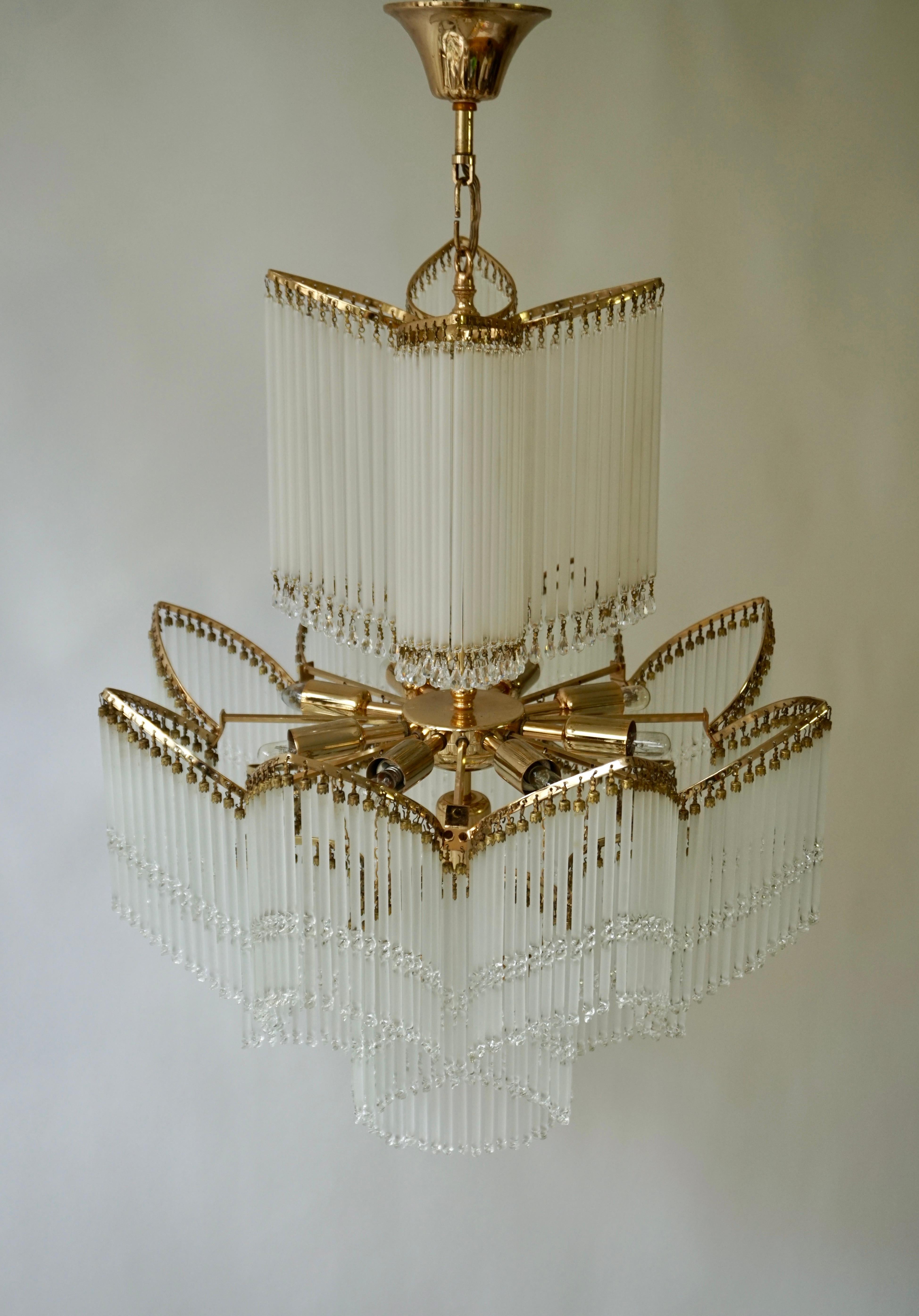Italian Hollywood Regency Style Murano Glass and Brass Chandelier For Sale 5