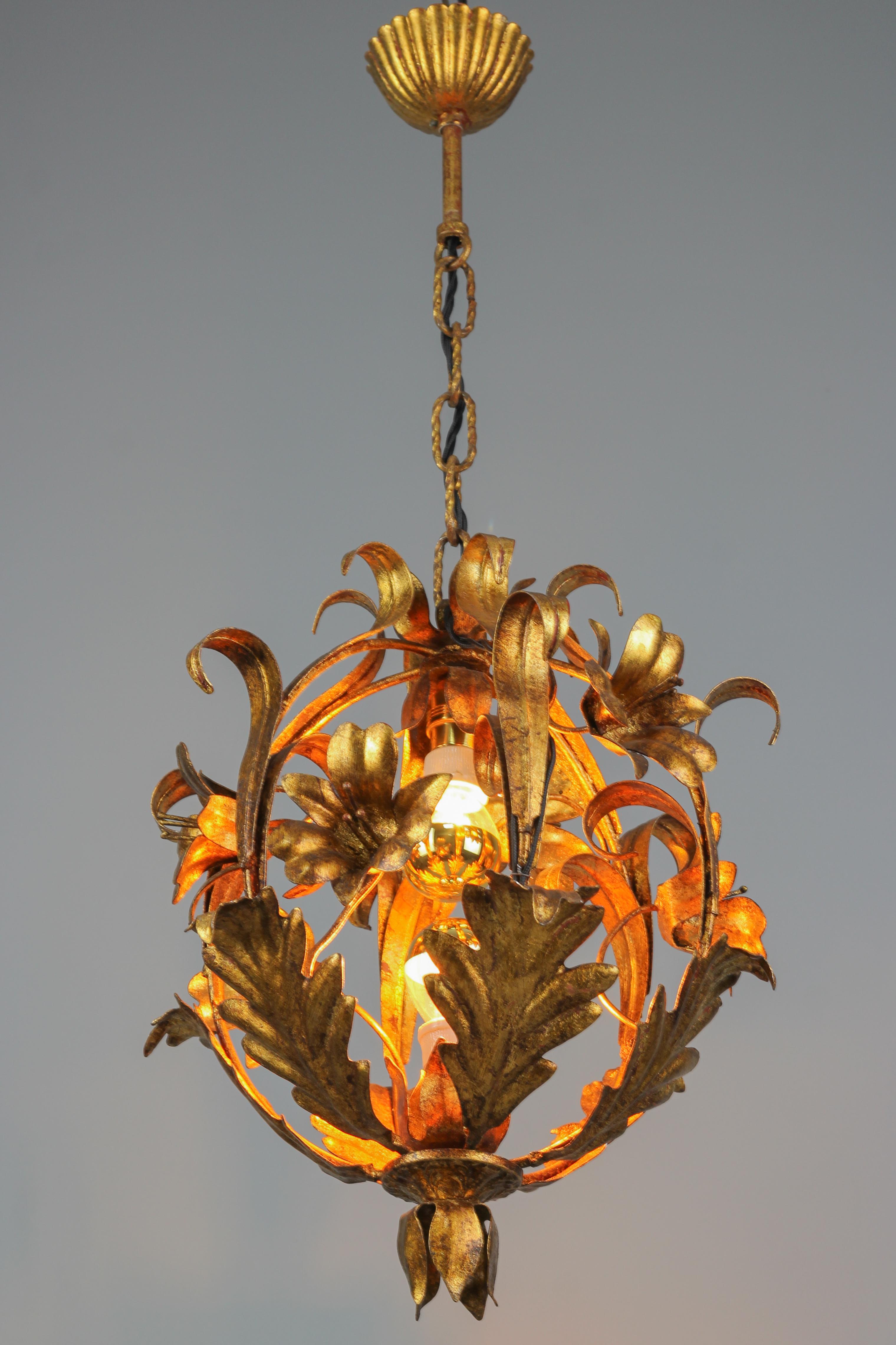 Italian Hollywood Regency Tole Two-Light Pendant Chandelier with Lilies 8