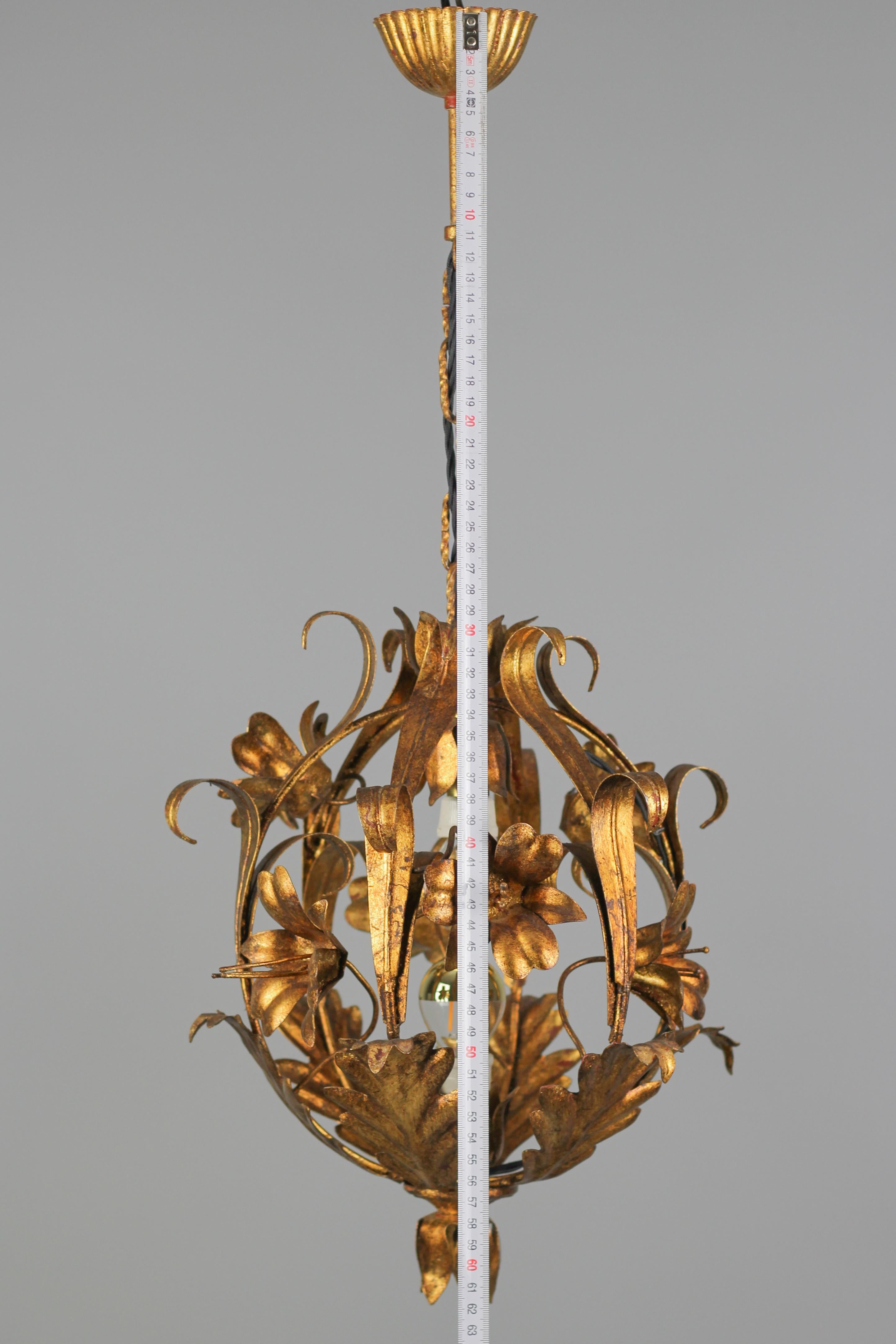 Italian Hollywood Regency Tole Two-Light Pendant Chandelier with Lilies 15