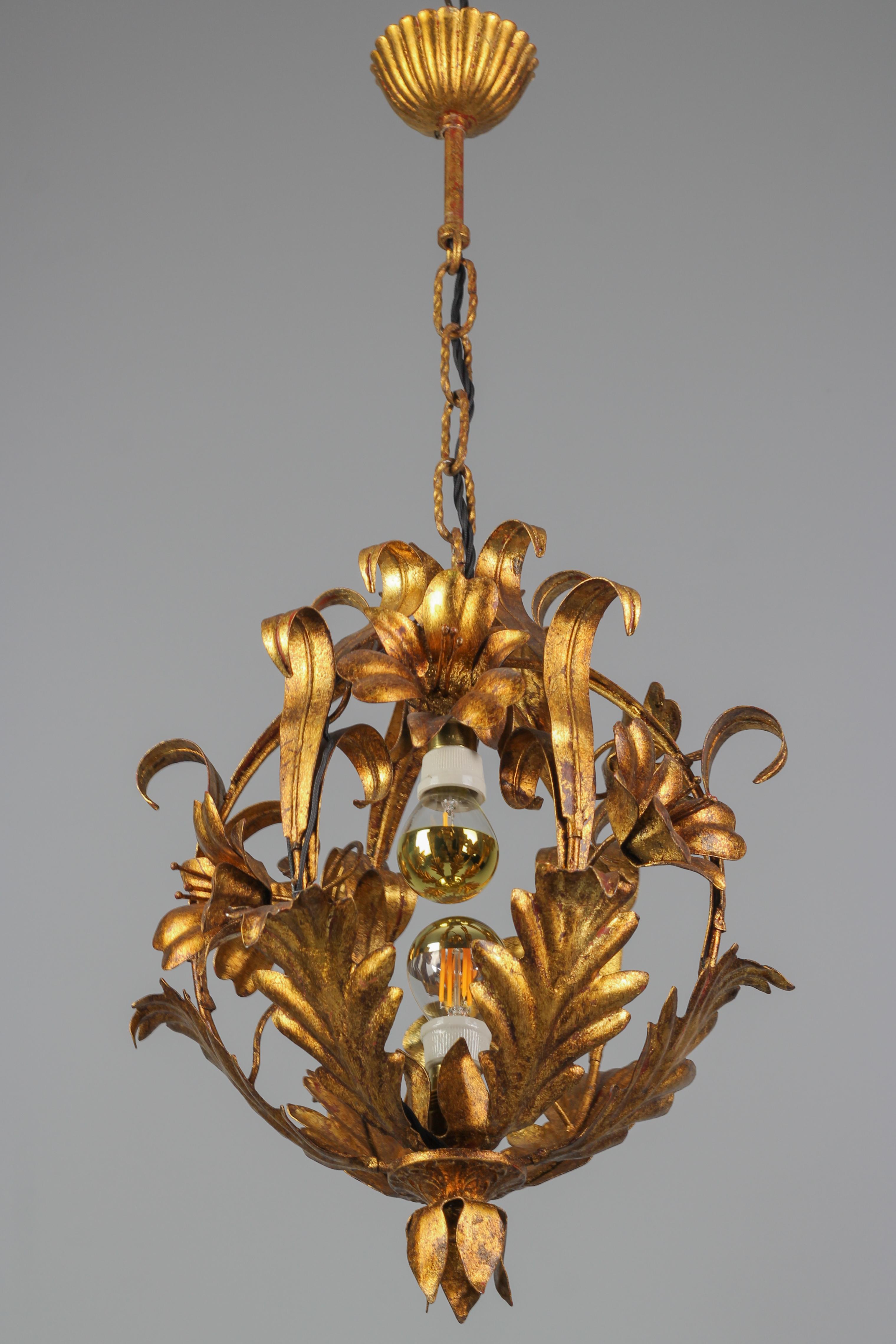 Mid-20th Century Italian Hollywood Regency Tole Two-Light Pendant Chandelier with Lilies