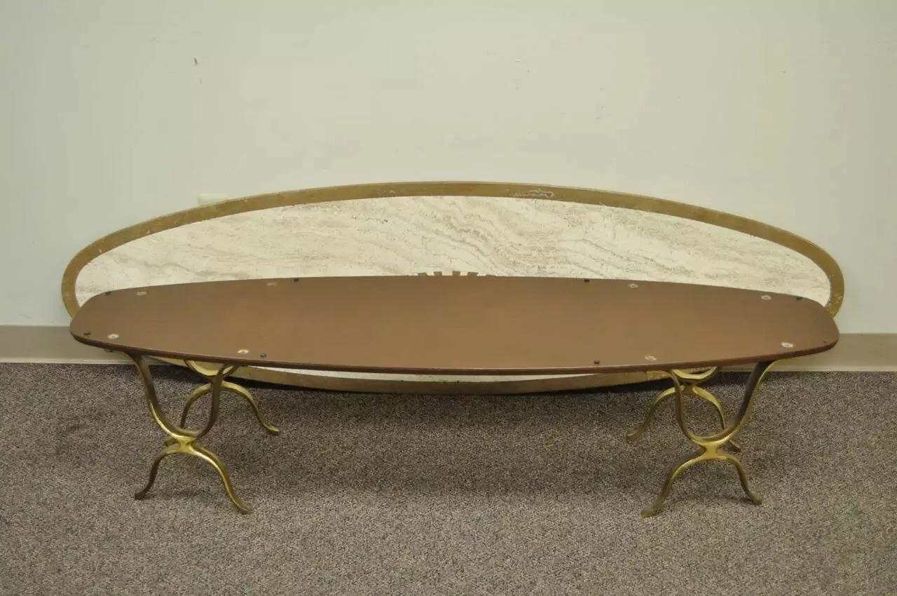 Italian Hollywood Regency Travertine & Brass Long Oval Surfboard Coffee Table en vente 1