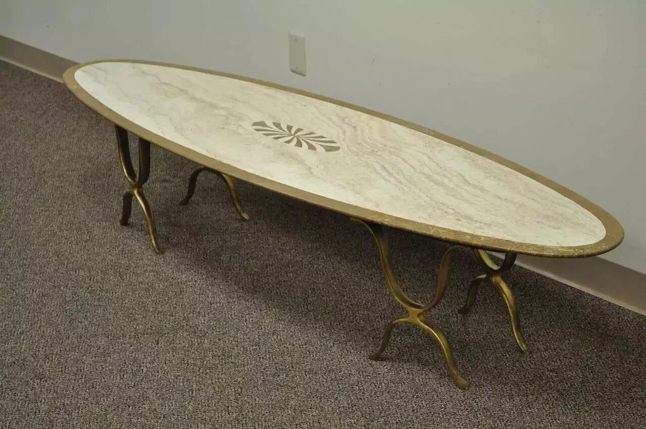 Italian Hollywood Regency Travertine & Brass Long Oval Surfboard Coffee Table en vente 3