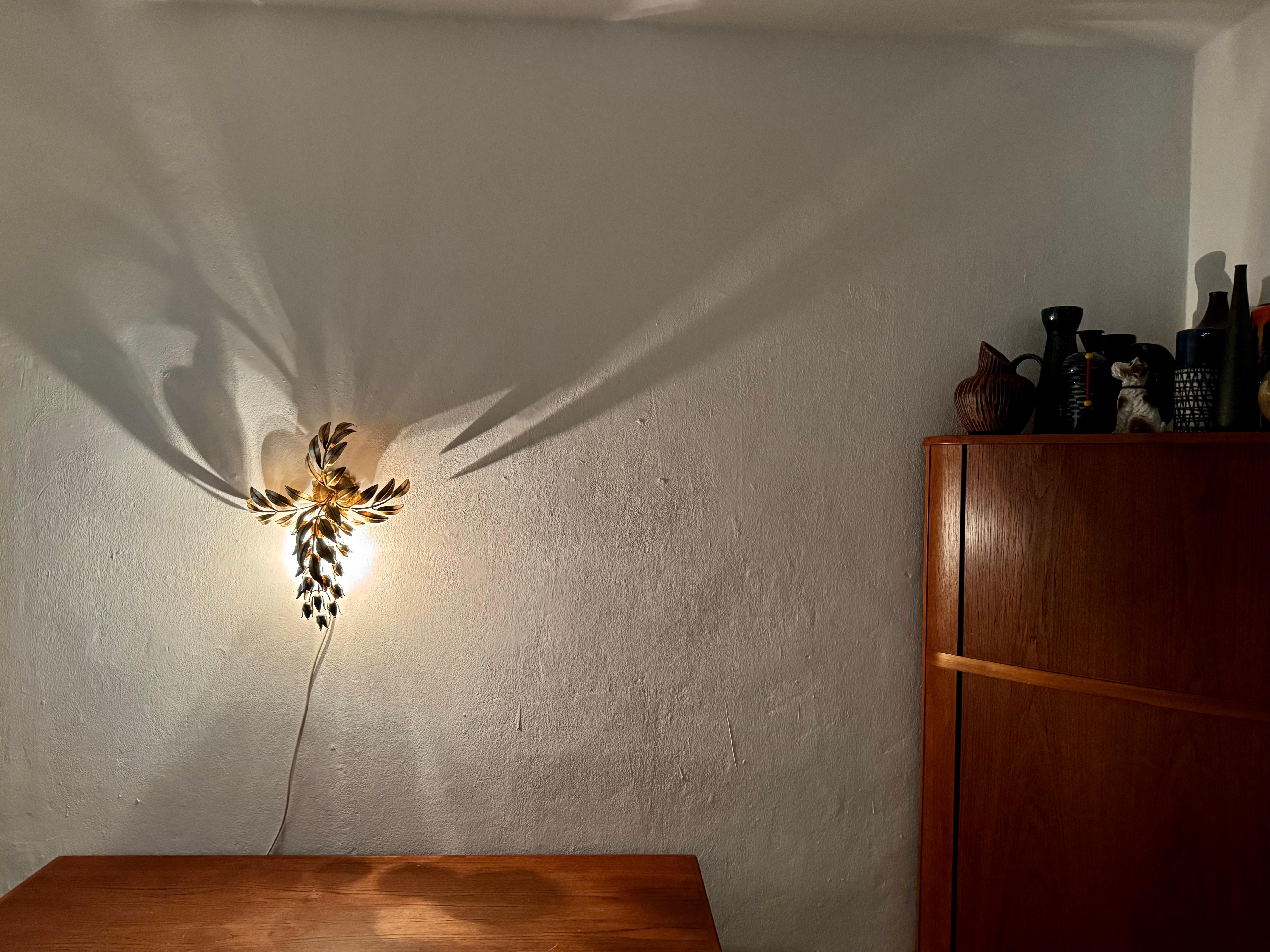 Italian Hollywood Regency Wall Lamp by Hans Kögl For Sale 6