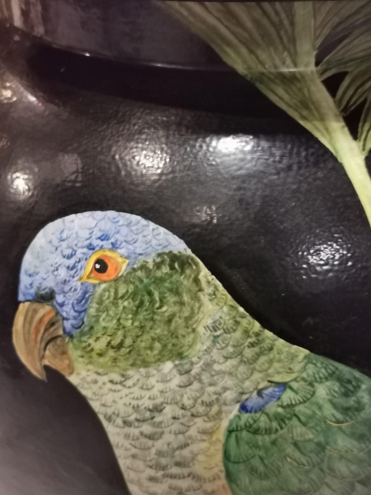 Italian Huge Craftmanship Ceramic Parrot Hand Painted Vase with Lid '1 of 2' In New Condition For Sale In Scandicci, Florence