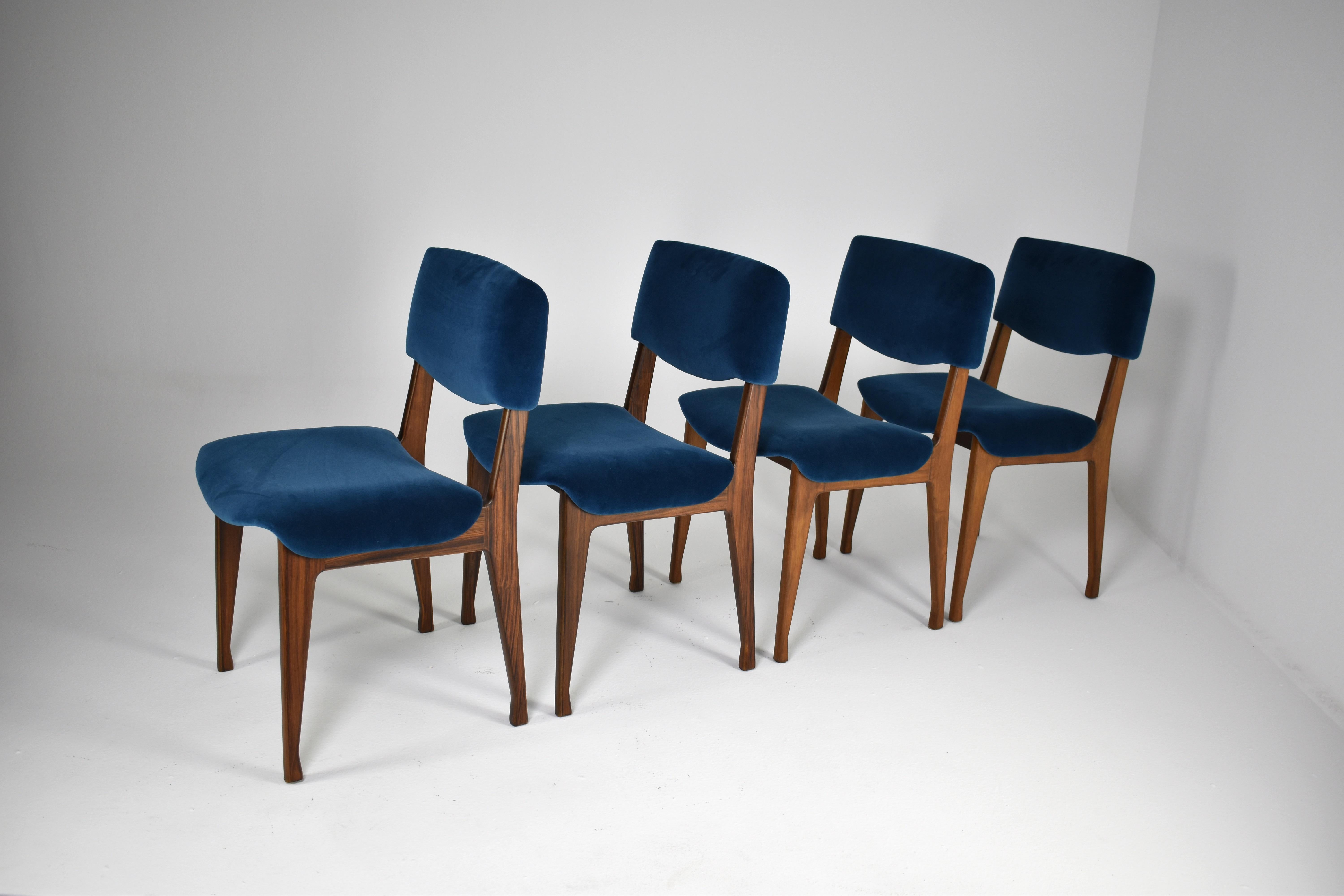 Italienische Ico Parisi-Holz-Esszimmerstühle, Vierer-Set, 1950er-60er-Jahre im Angebot 6