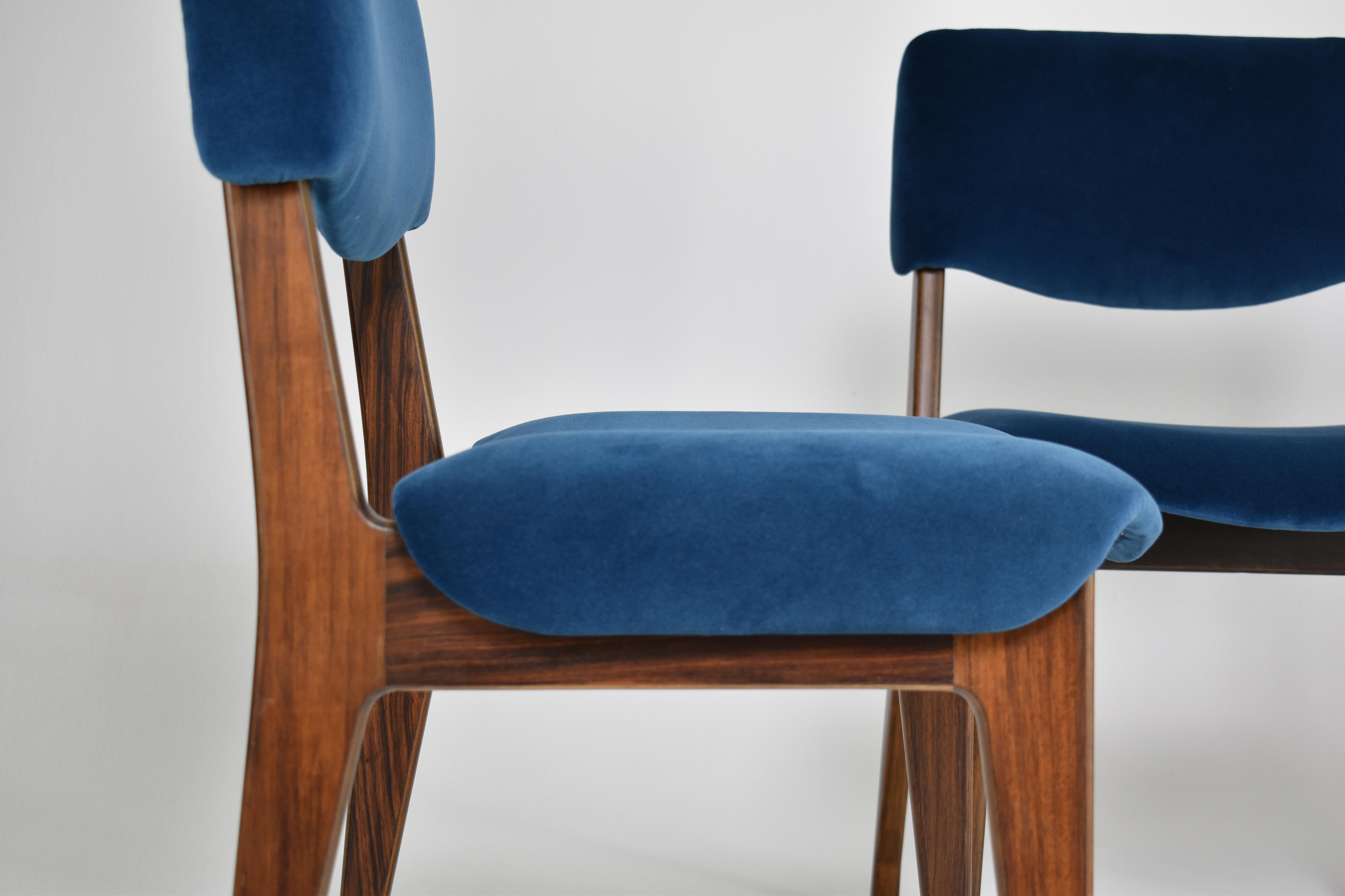 Italienische Ico Parisi-Holz-Esszimmerstühle, Vierer-Set, 1950er-60er-Jahre im Angebot 1
