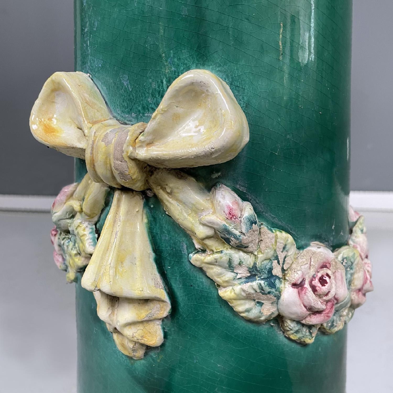 Italian imperial style green ceramic columns pedestals bows and flowers, 1930s For Sale 8