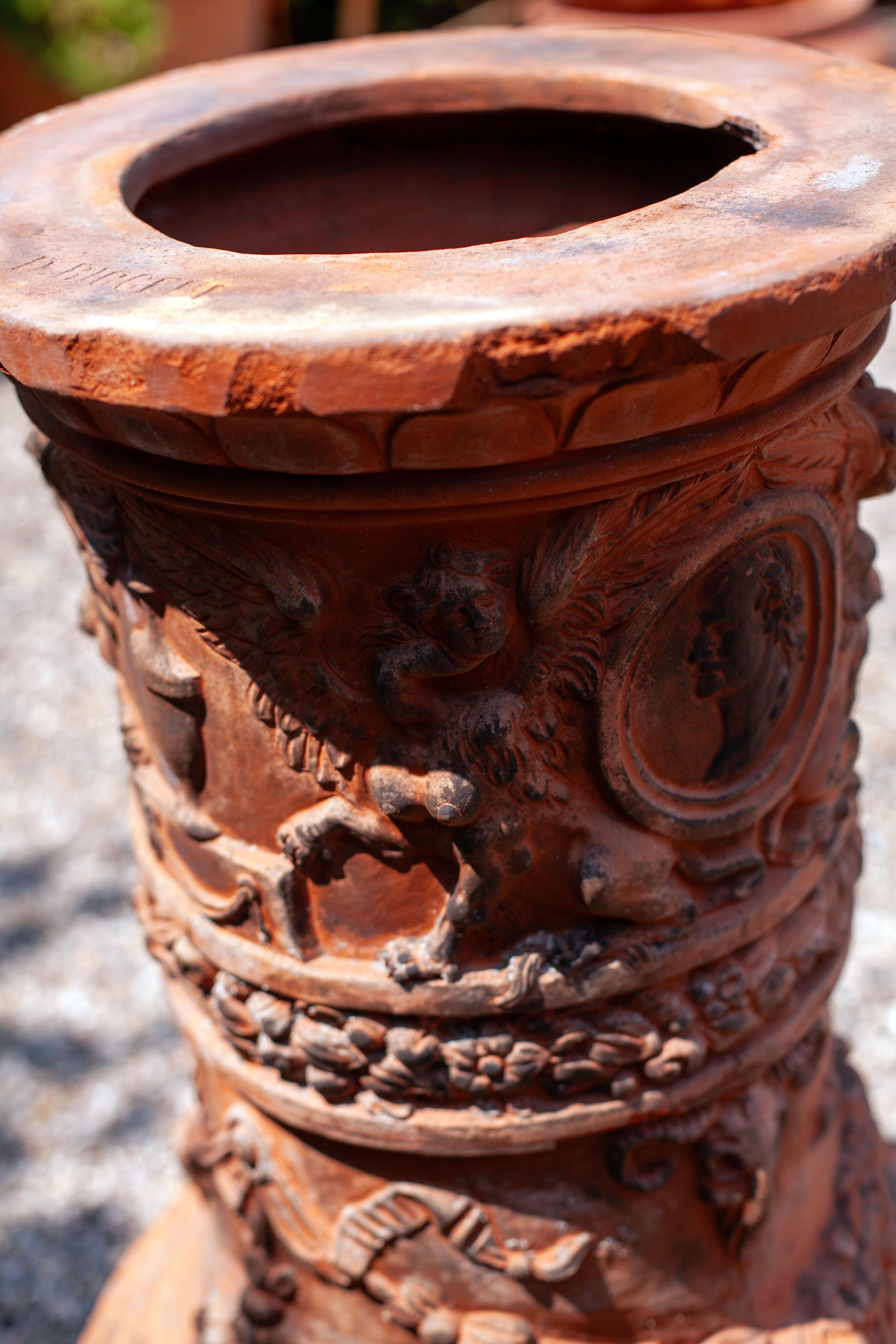 Neoclassical Italian Impruneta Terracotta Pedestal For Sale