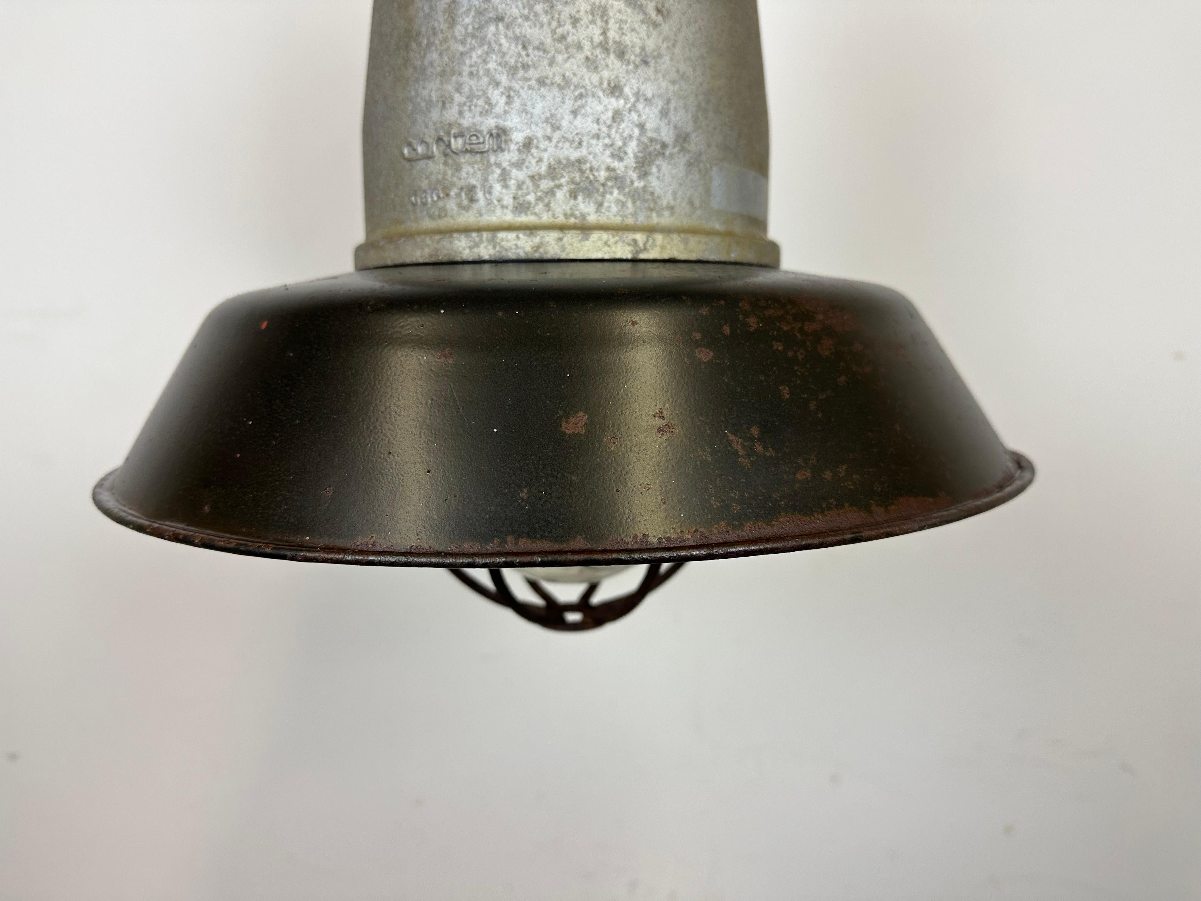 Italian Industrial Black Enamel Cage Pendant Light from Cortem, 1960s For Sale 1