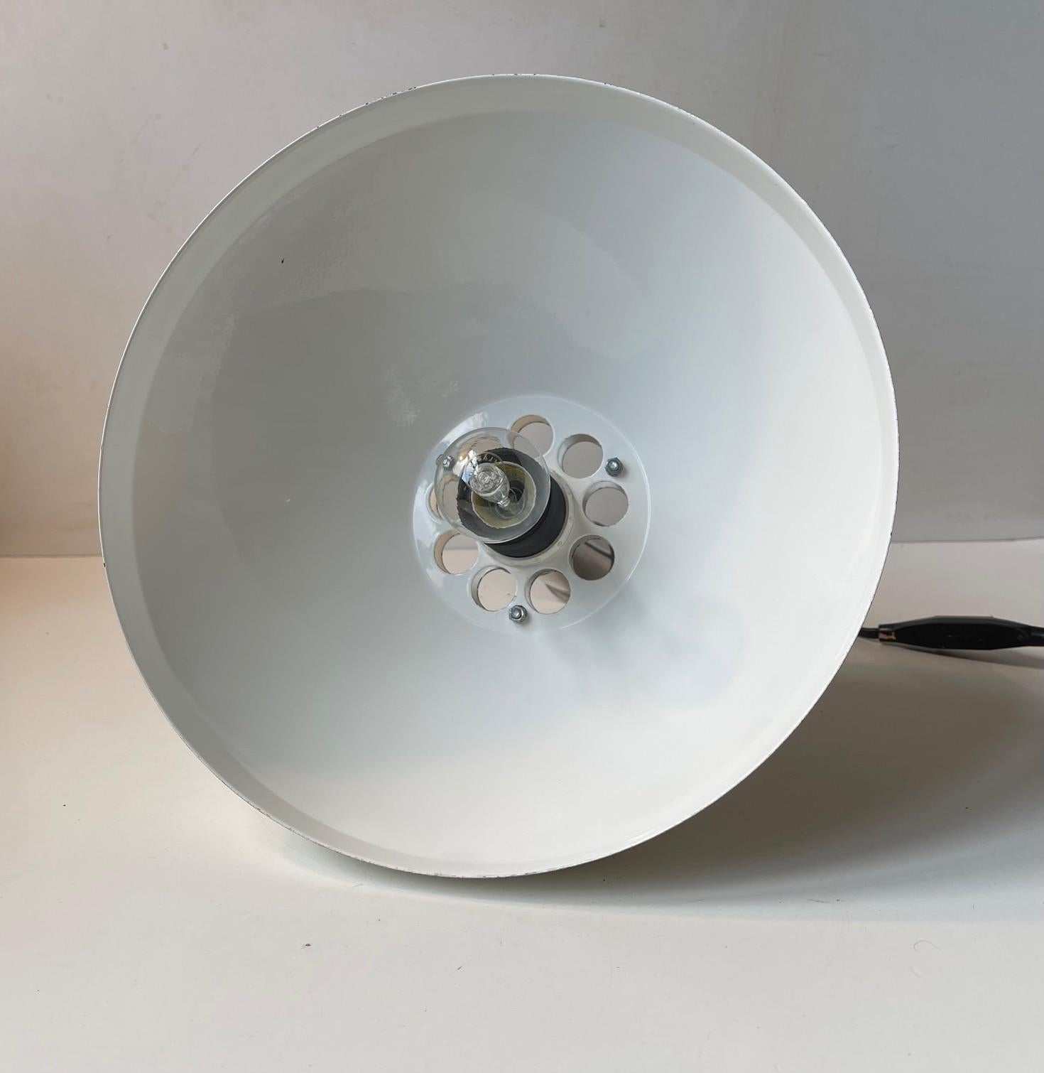 Italian Industrial Ceiling Lamp in White Enamel and Chrome Plating, 1970s For Sale 2