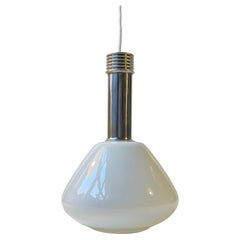 Lampada da soffitto industriale italiana in vetro opalino bianco e cromo, anni '70