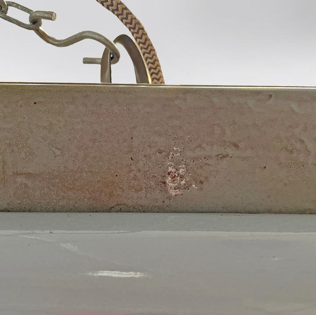 Lustre industriel italien en métal émaillé gris foncé avec chaîne, années 1940 en vente 4