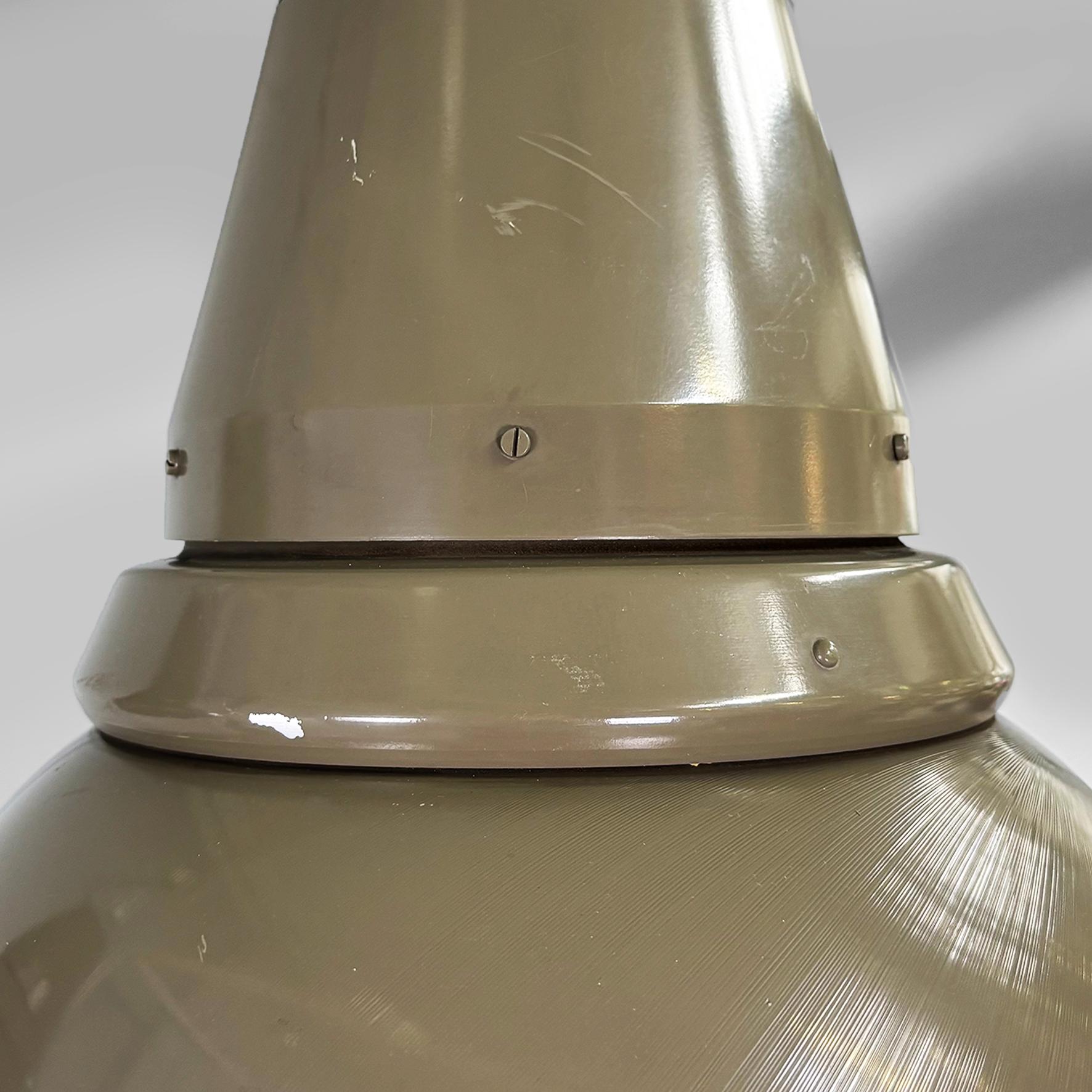 Metallo Lampadario industriale italiano in metallo Genova 4053 di Torlasco per Greco, anni '60 in vendita