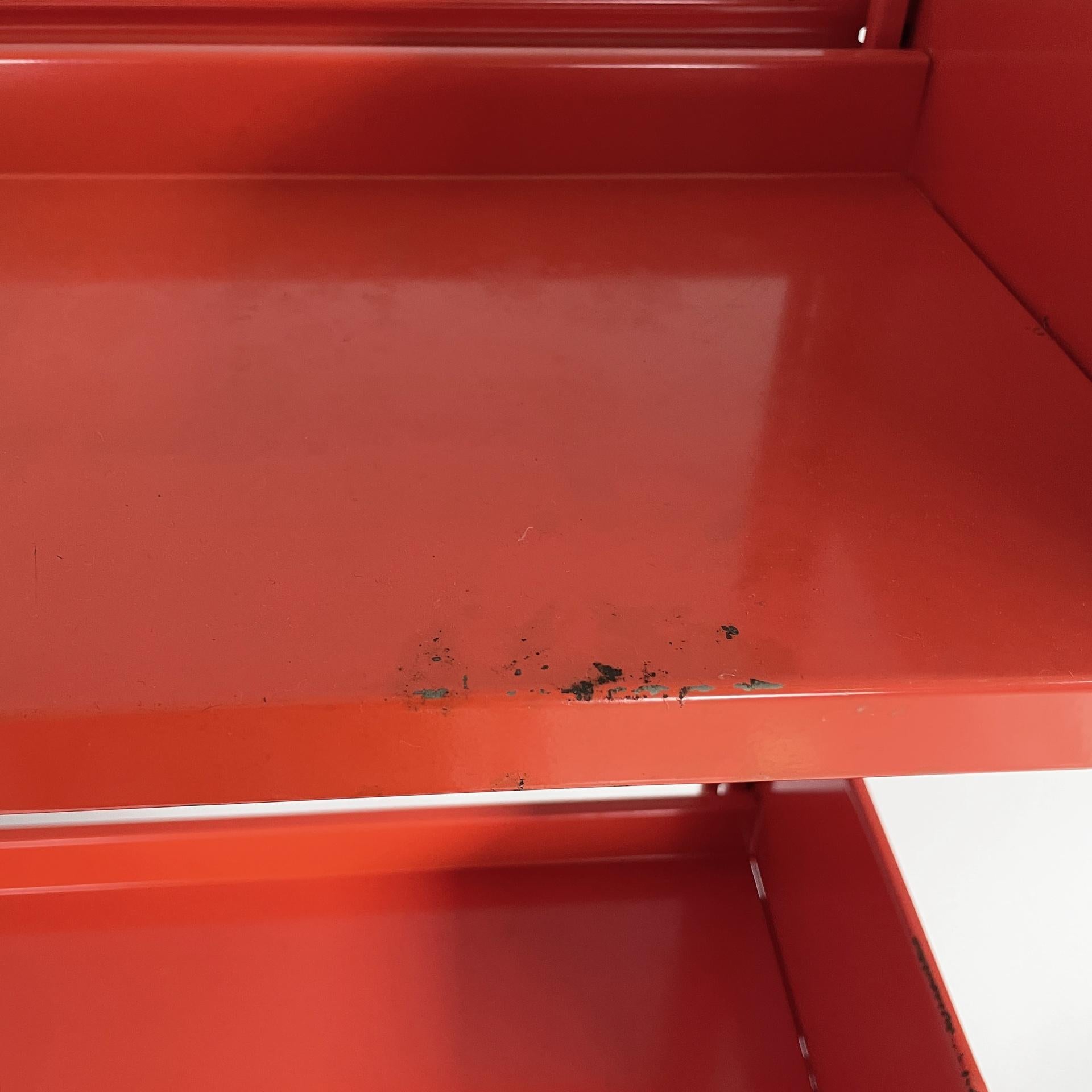 Italian industrial modern orange metal bookcase Congresso by Lips Vago, 1970s For Sale 5