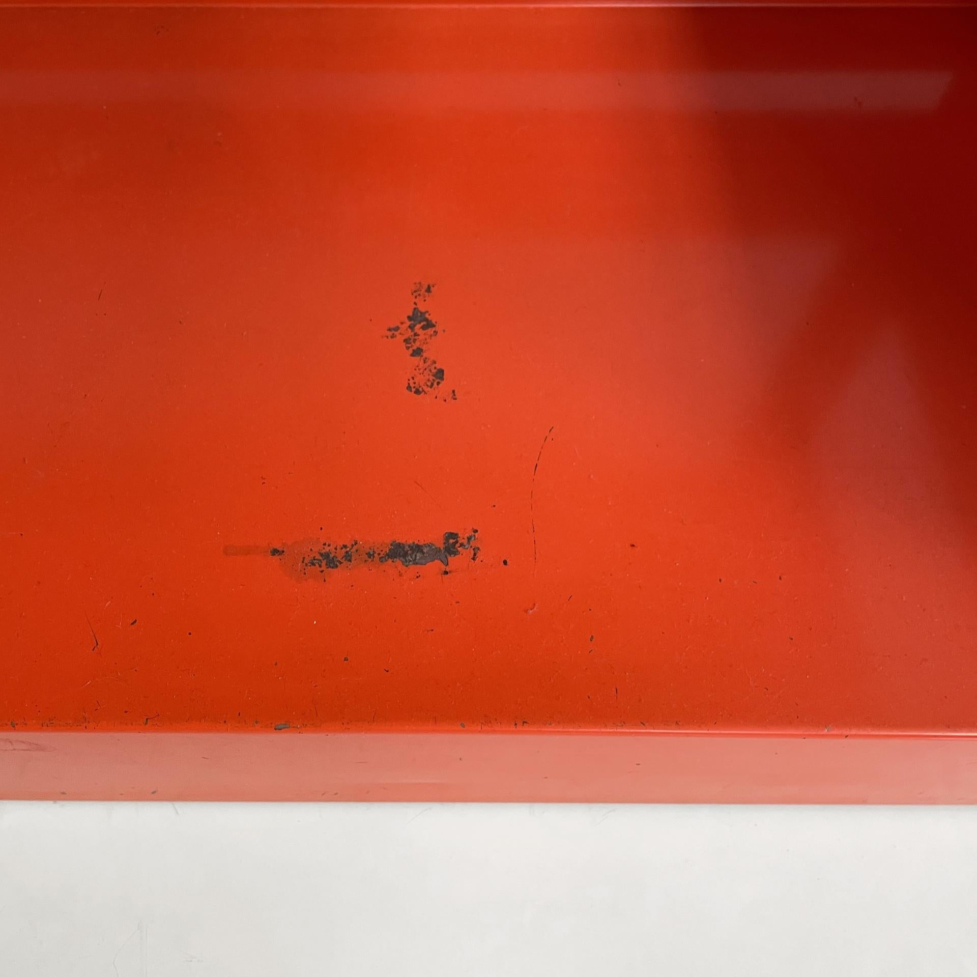 Italian industrial modern orange metal bookcase Congresso by Lips Vago, 1970s For Sale 13