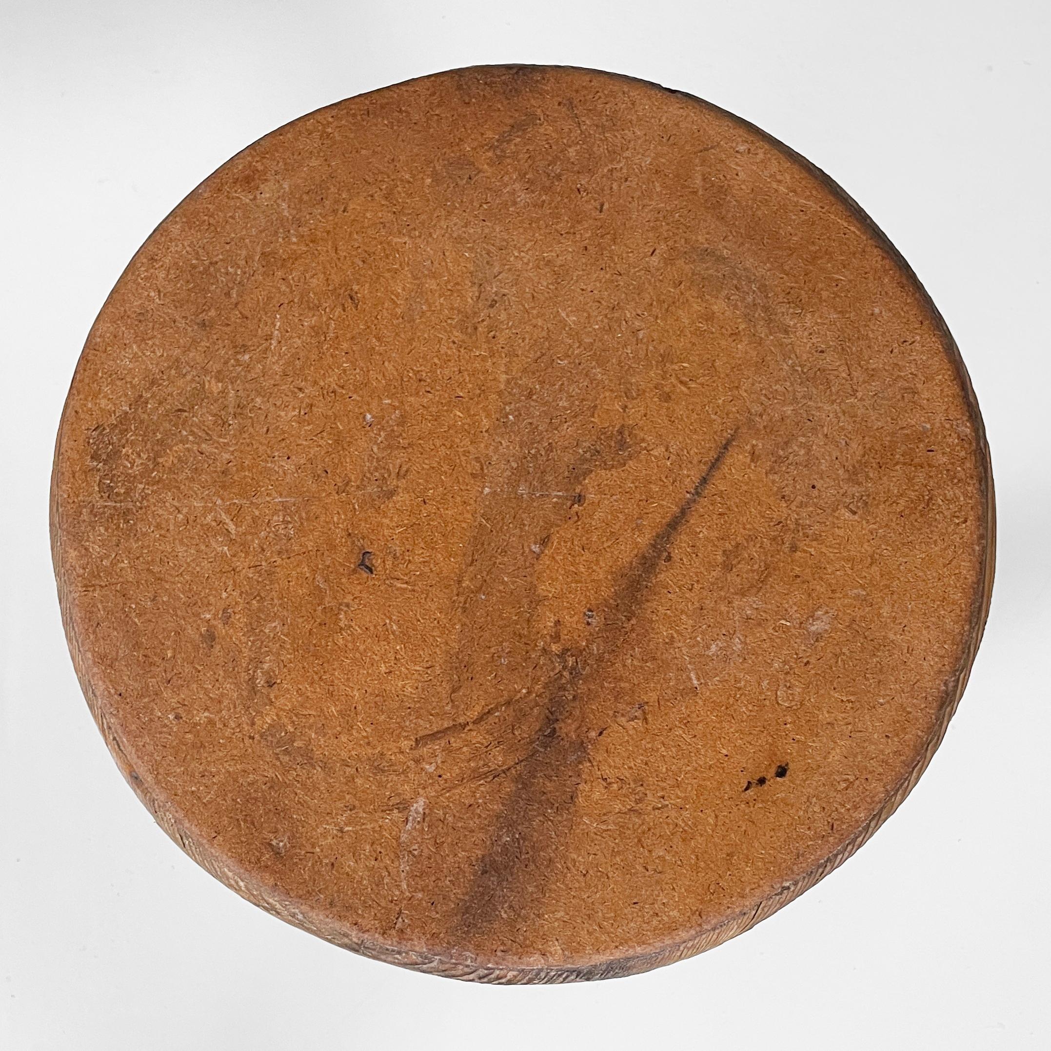 Italian industrial round stools in wood and cast iron, 1930s in vendita 3