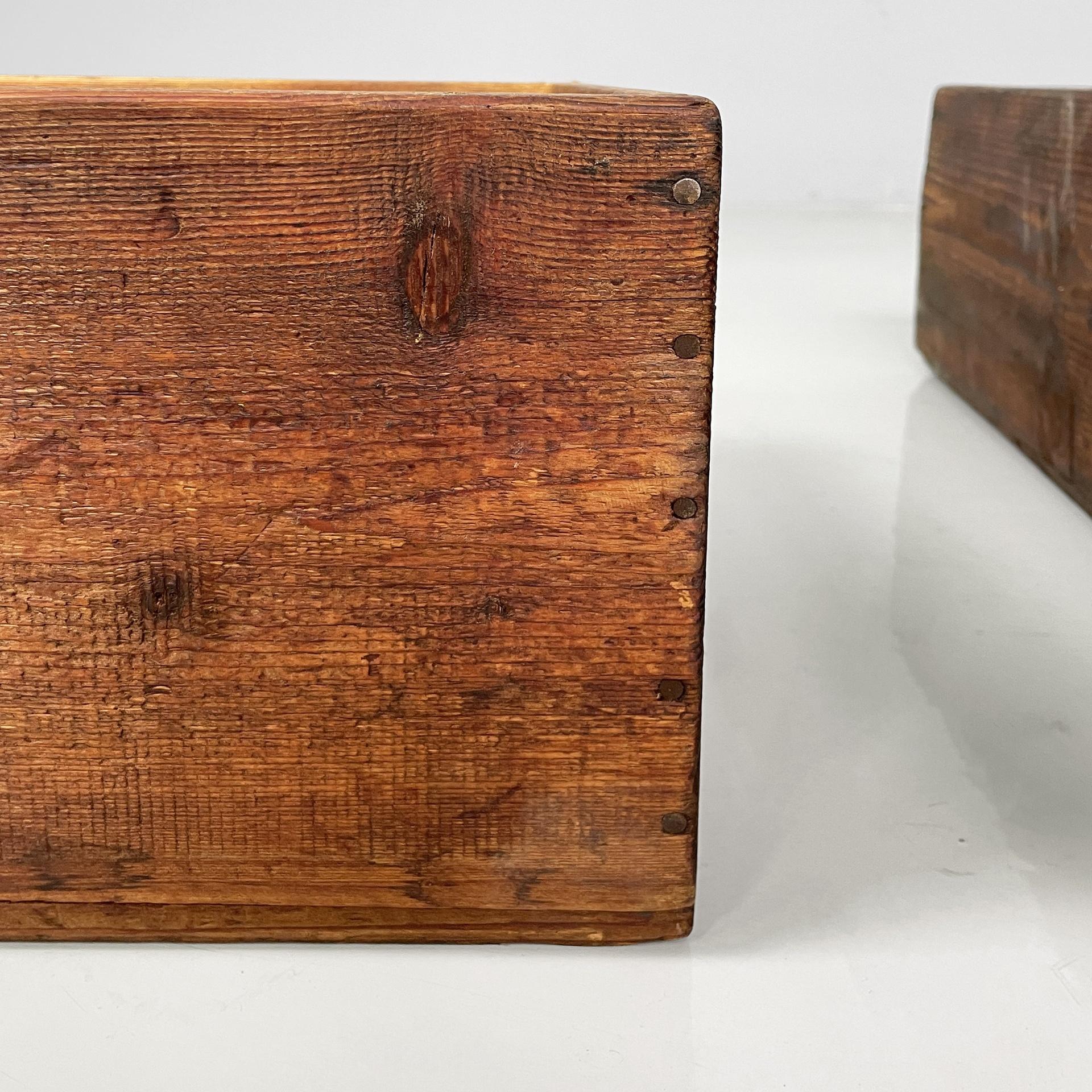 Italian industrial wooden rectangular crates or boxes, 1920s For Sale 5