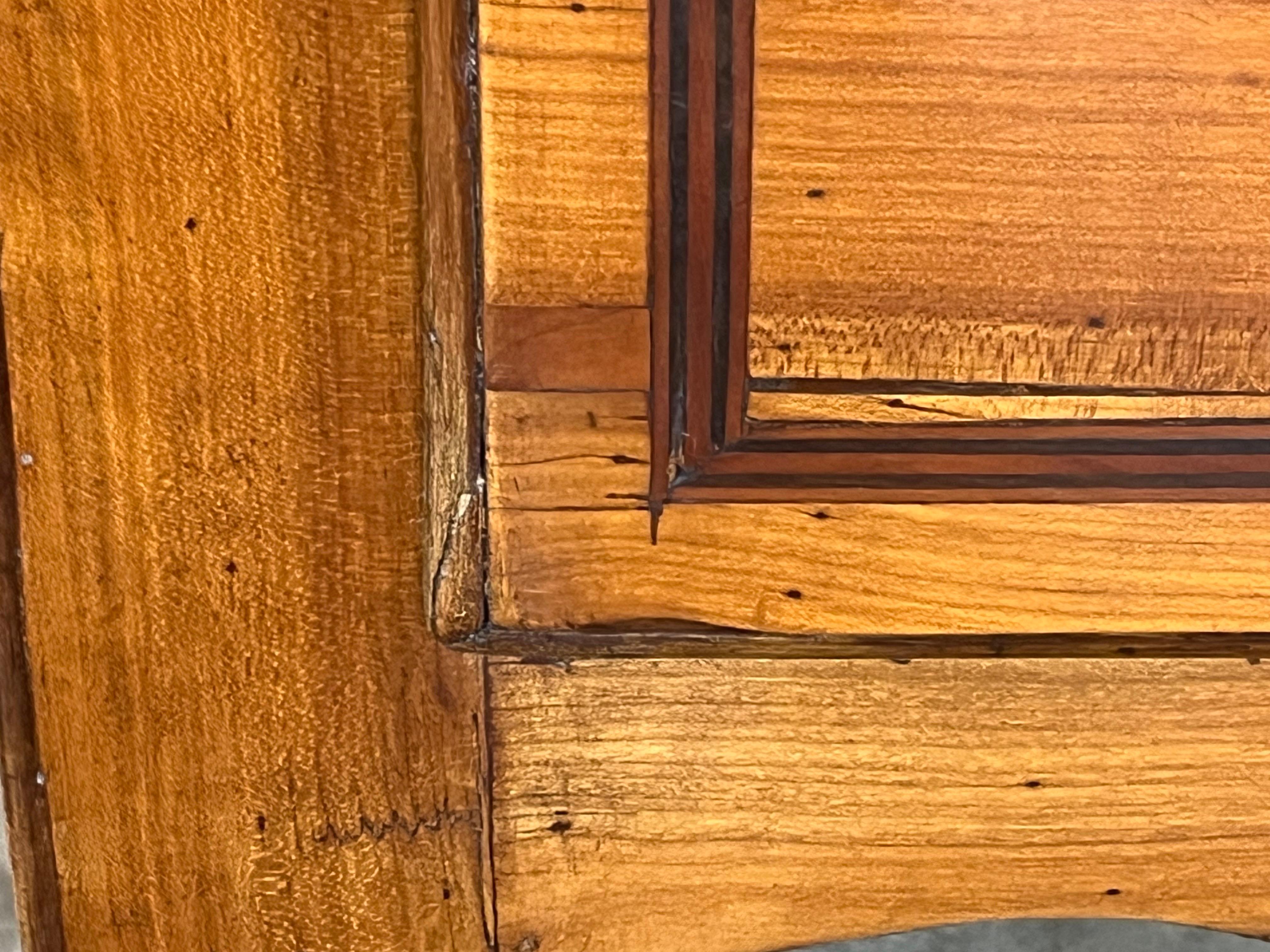 Commode / Cassettiera / Comò in ciliegio intarsiato italiano, XIX secolo in vendita 4