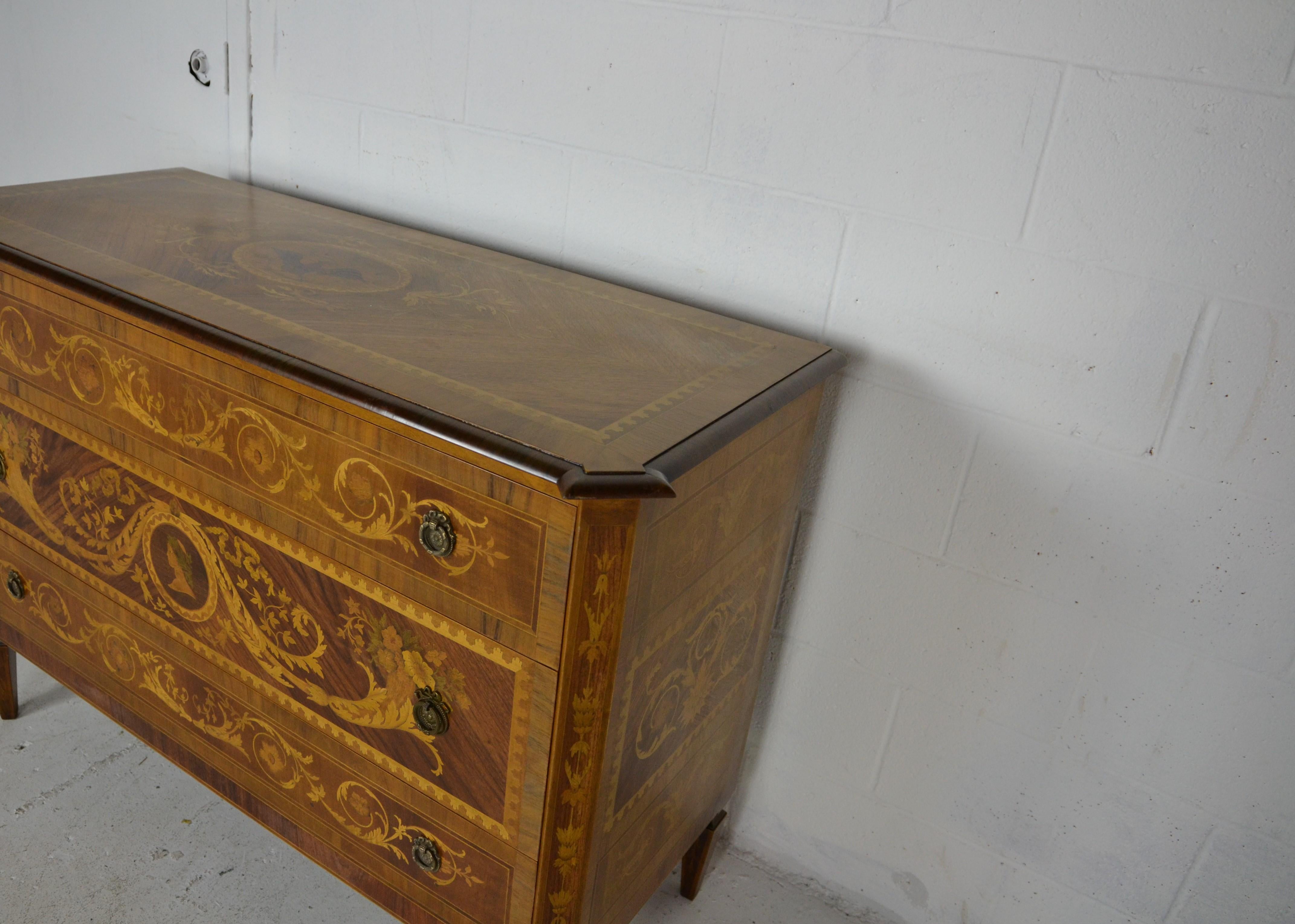 Italian Inlaid Chest of Drawers In Good Condition In Pomona, CA