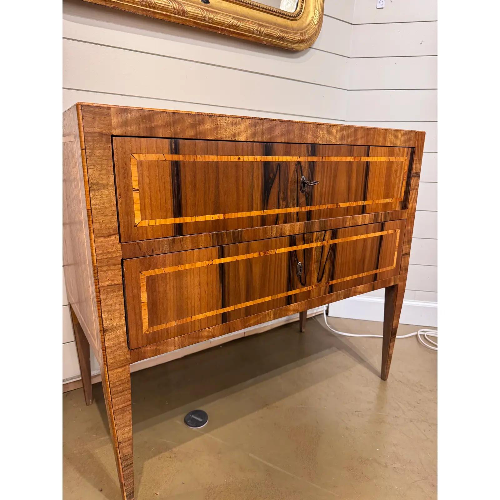 Italian Inlaid Chest of Drawers In Good Condition For Sale In Nashville, TN
