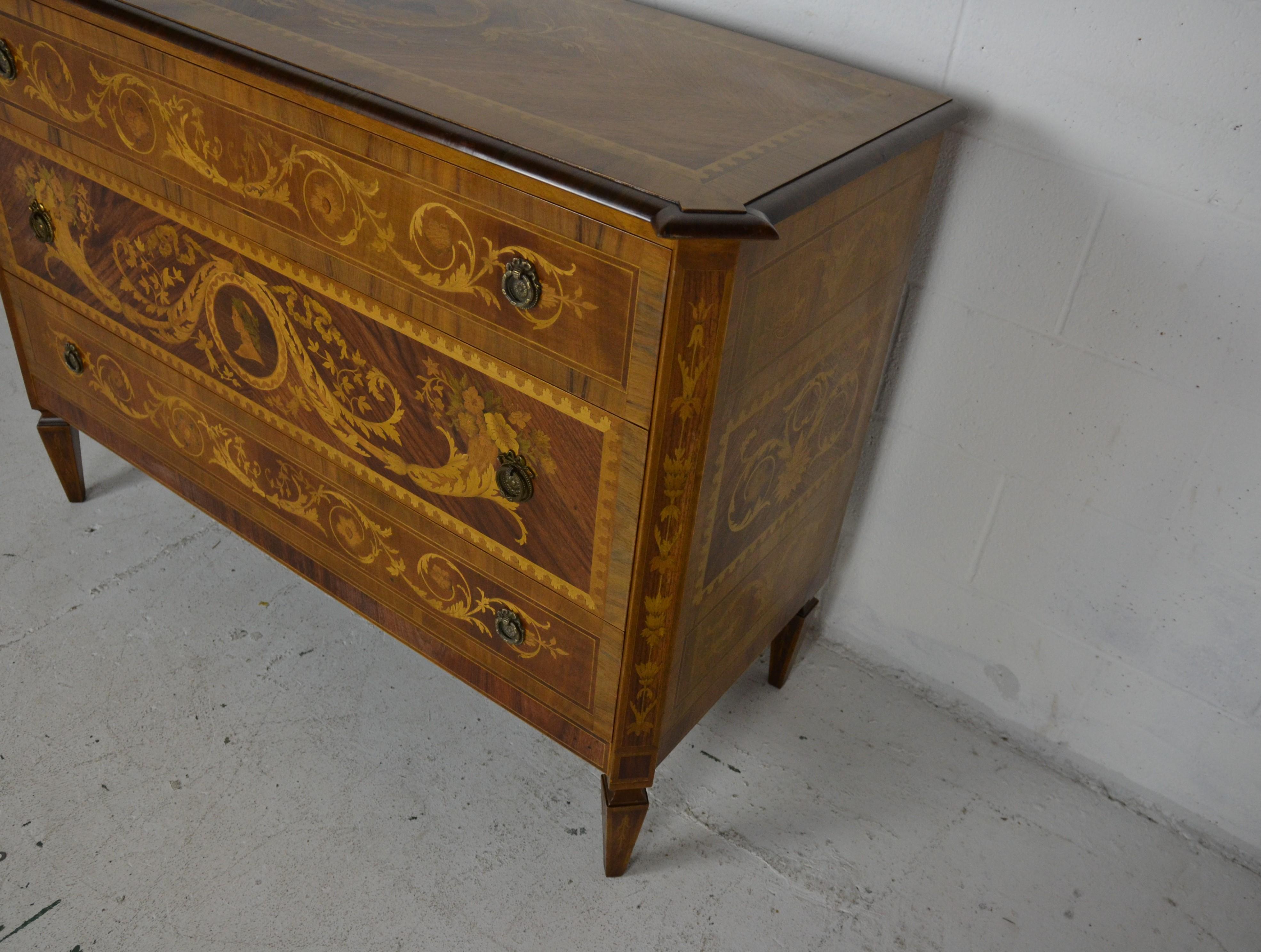 Mid-20th Century Italian Inlaid Chest of Drawers