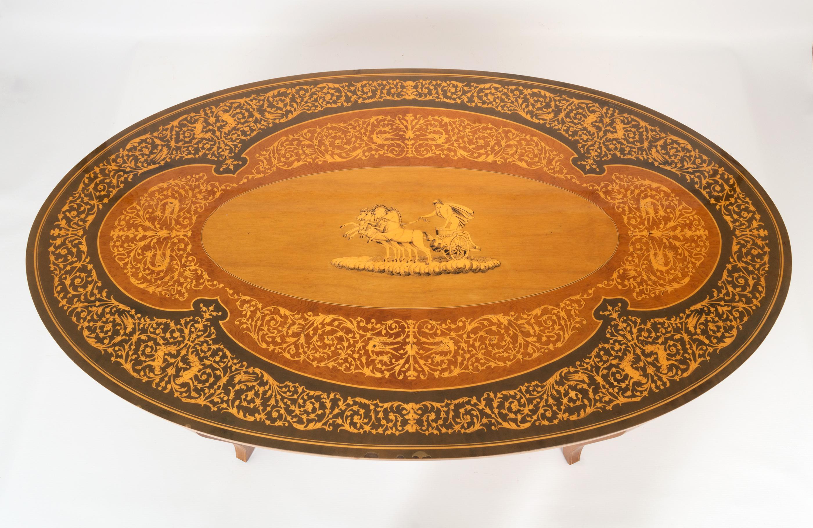Italian Inlaid Lacquered Marquetry Coffee Table Sorrento Italy, C.1960 In Good Condition For Sale In London, GB