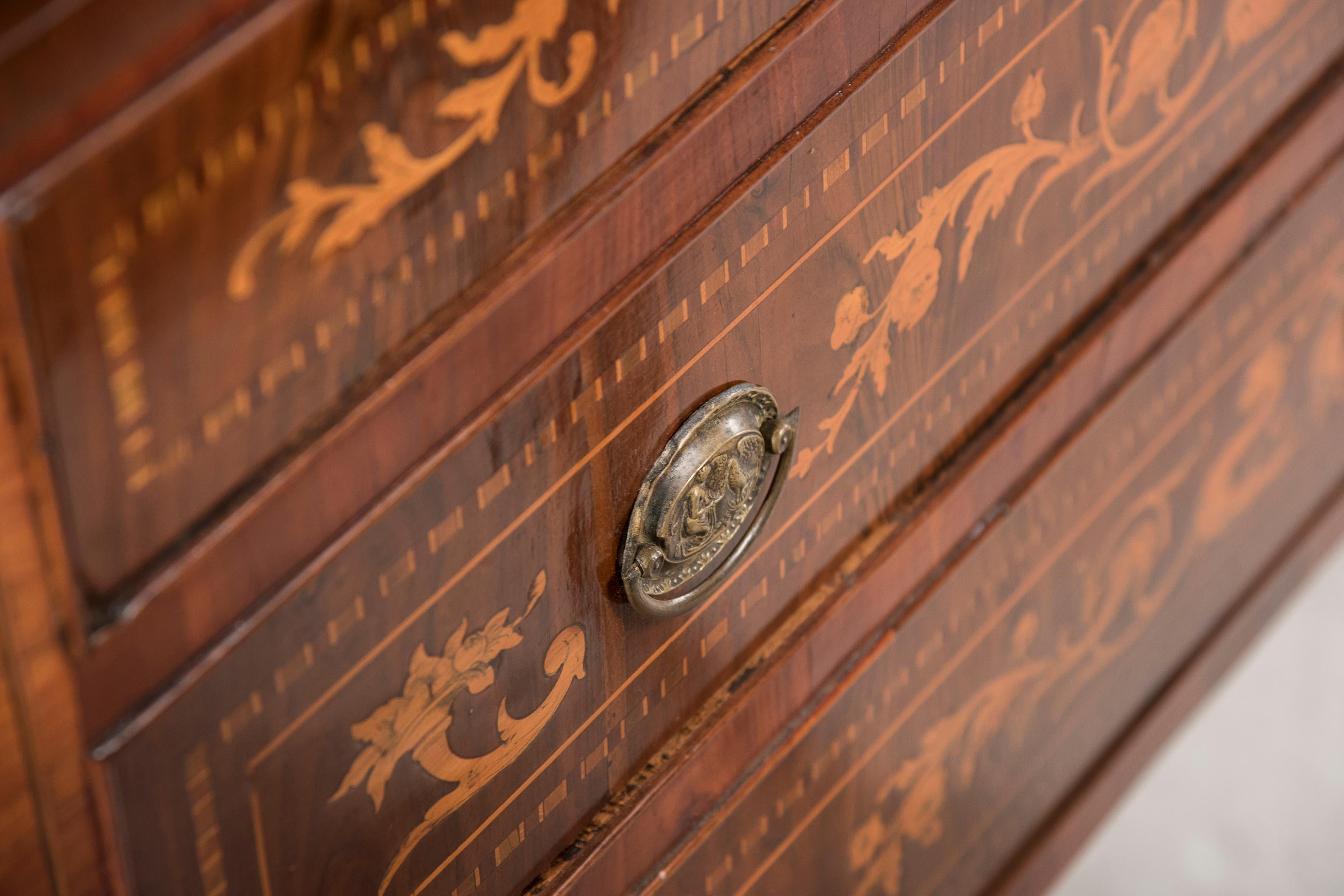 Italian, Inlaid Louis XVI Chest of Drawers For Sale 1
