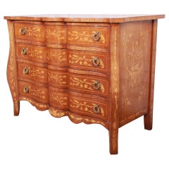 Italian Inlaid Marquetry Mahogany Chest of Drawers or Commode, circa 1930s