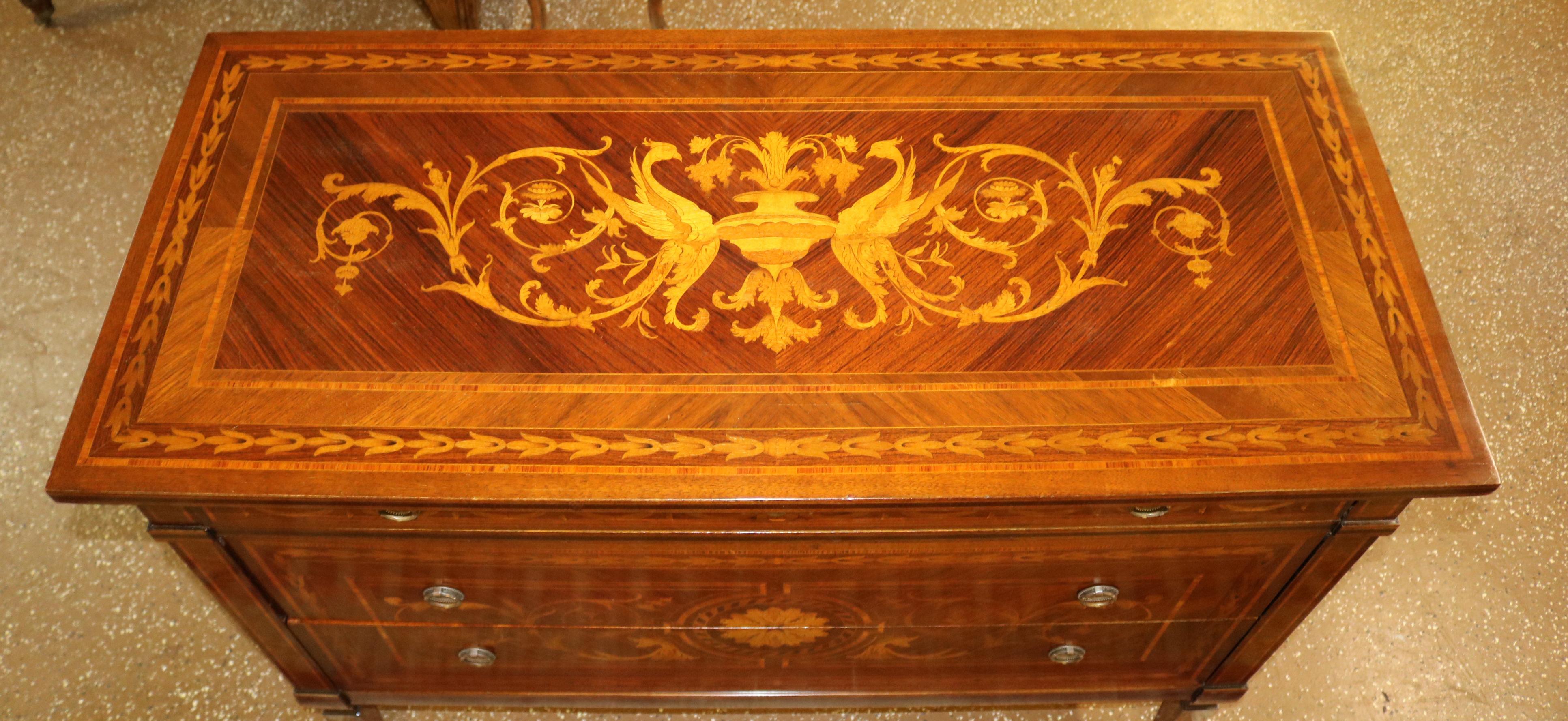 Italian Inlaid Rosewood Commode Dresser Chest of Drawers For Sale 7
