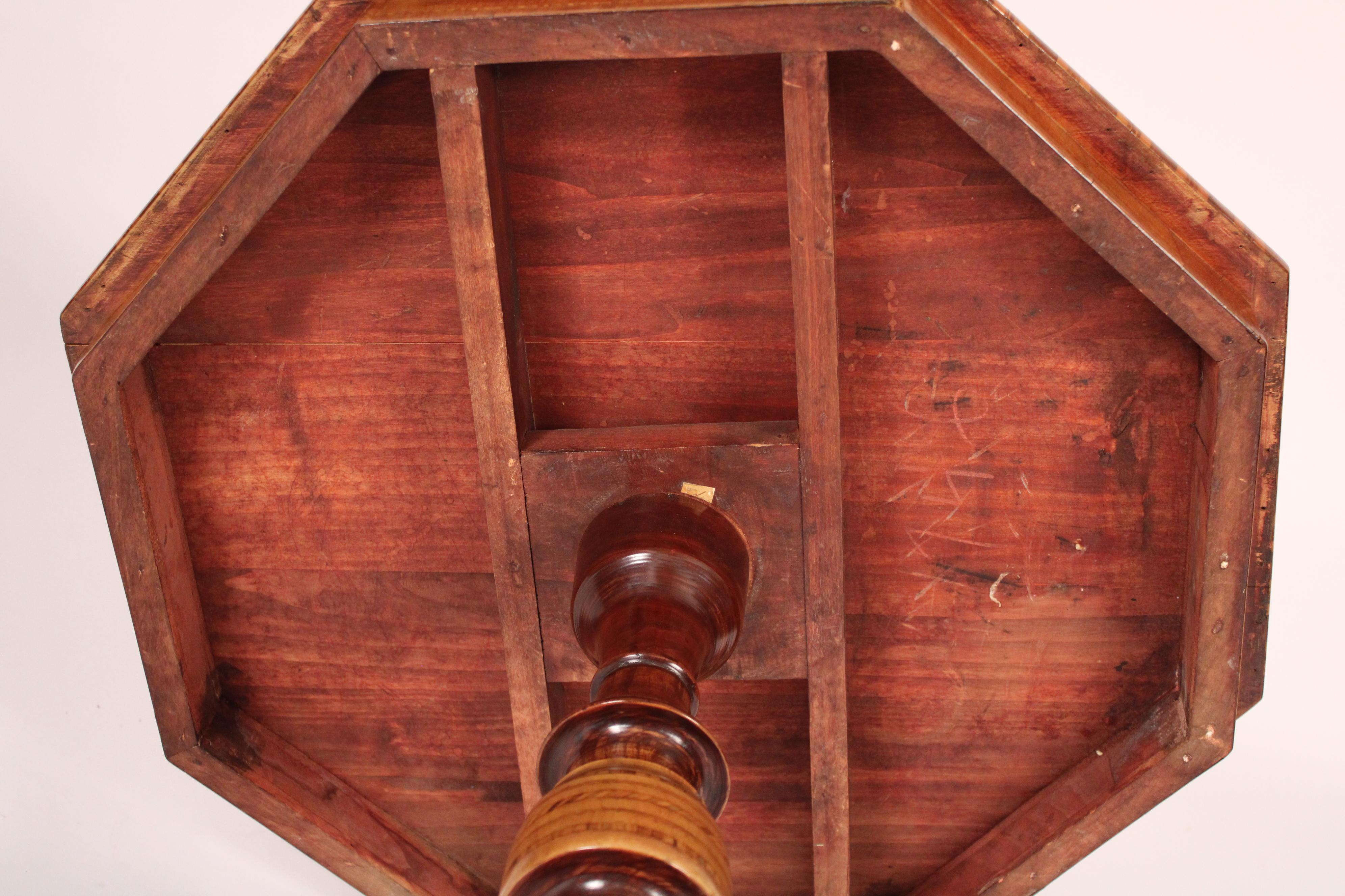 Italian Inlaid Side Table with an Octagonal Top For Sale 6