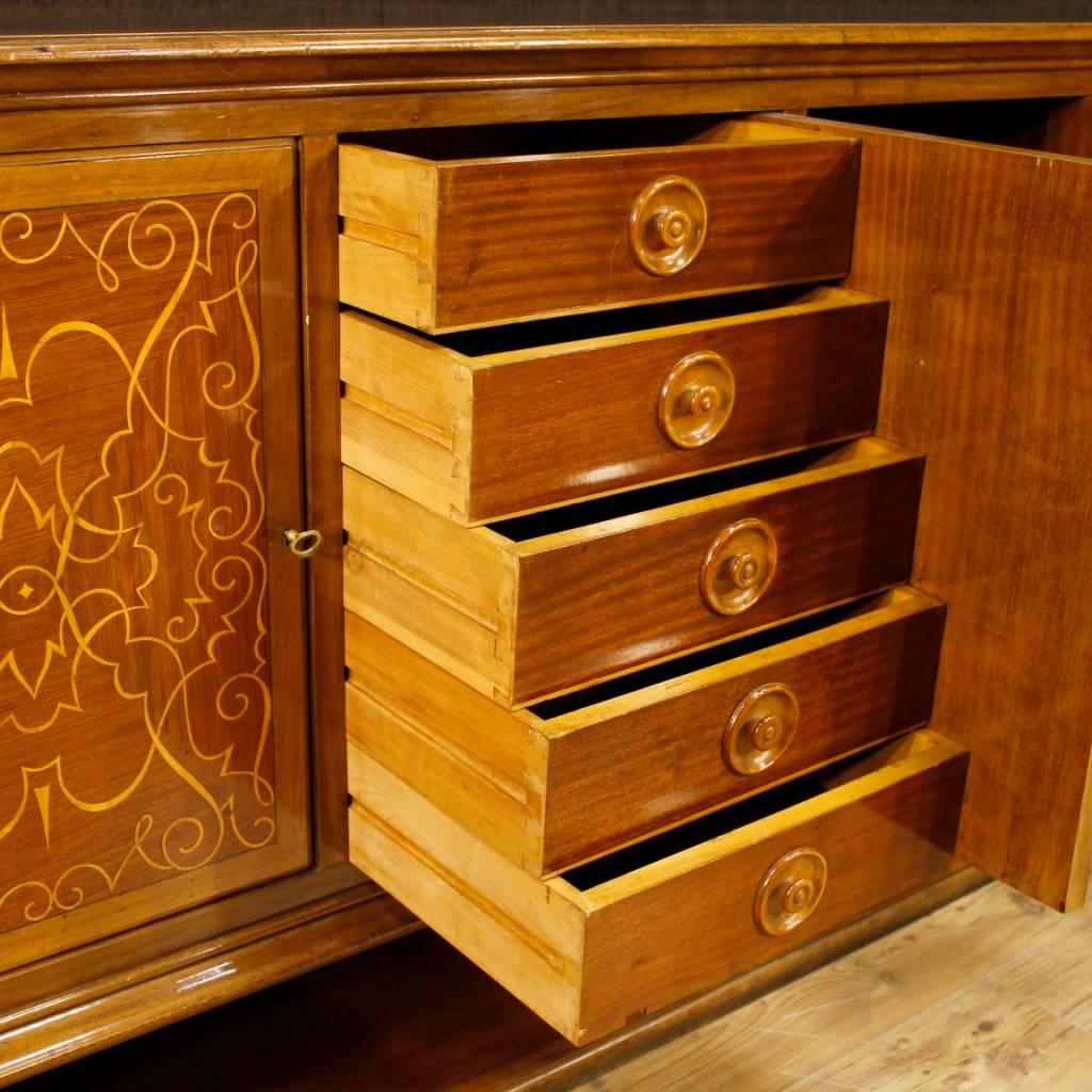 Italian Inlaid Sideboard in Walnut, Maple, Mahogany with Five Doors 20th Century 2