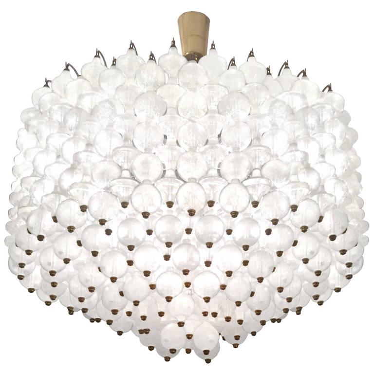 Italian Interlocking Glass Chandelier In Excellent Condition For Sale In New York, NY