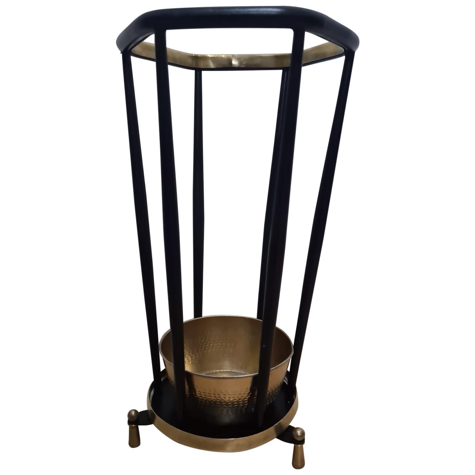 Stand Umbrella italien en fer et laiton des années 1960 en vente