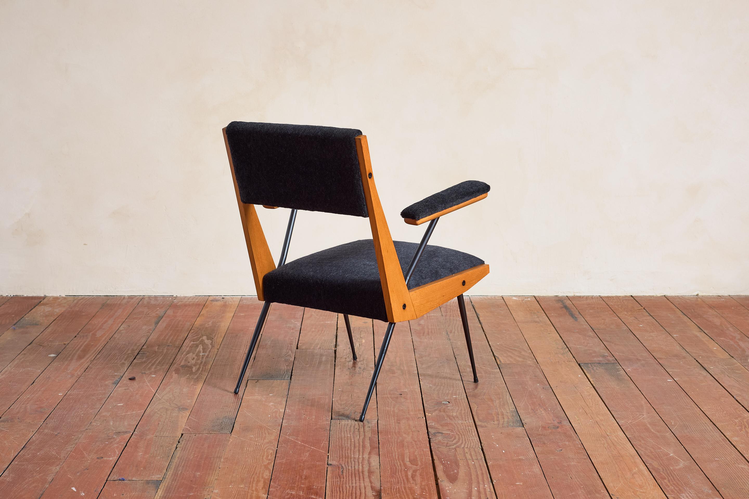Italian Iron Armchairs For Sale 1