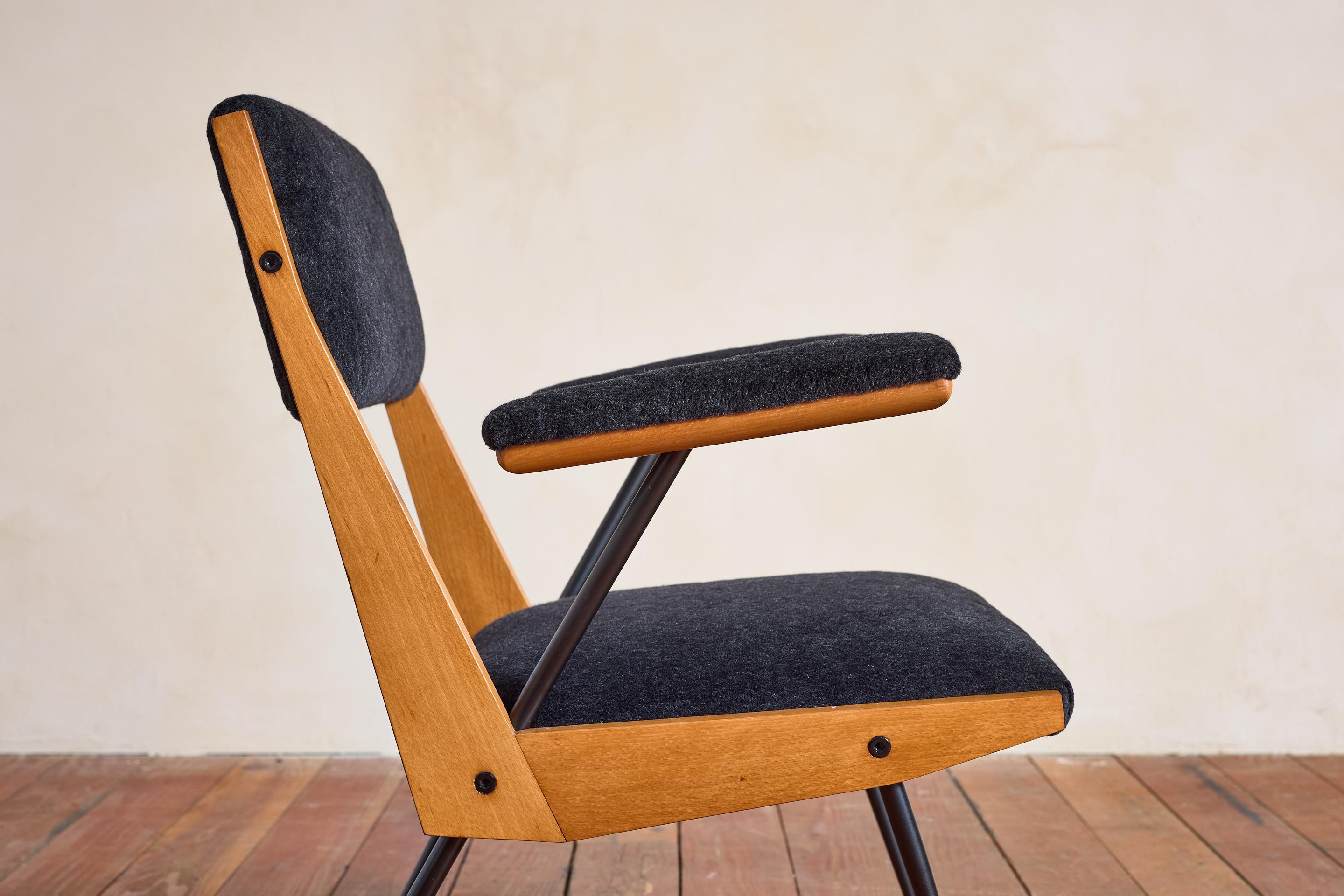 Italian Iron Armchairs For Sale 2