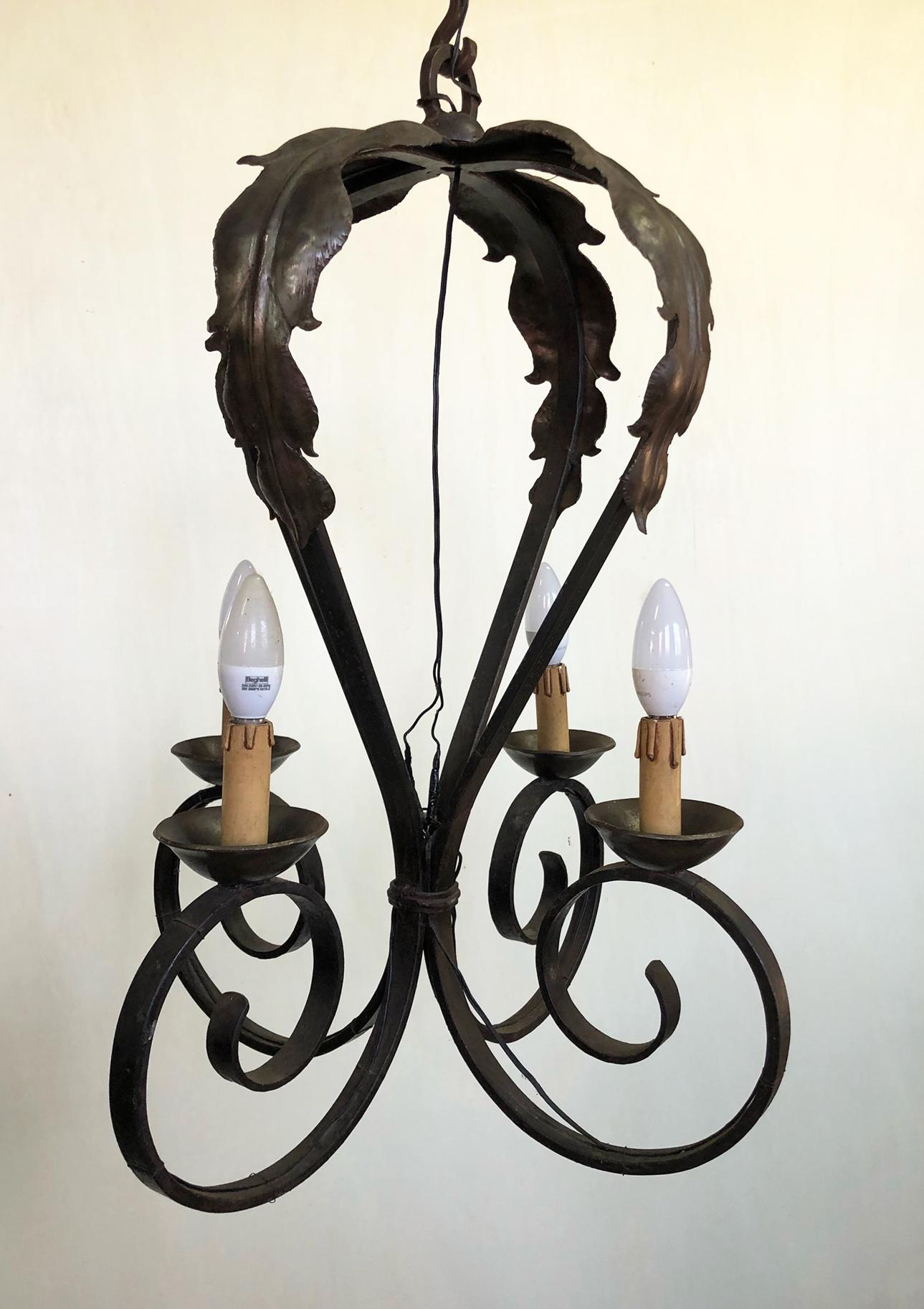 Italian Iron Chandelier with 4 Lights For Sale 4