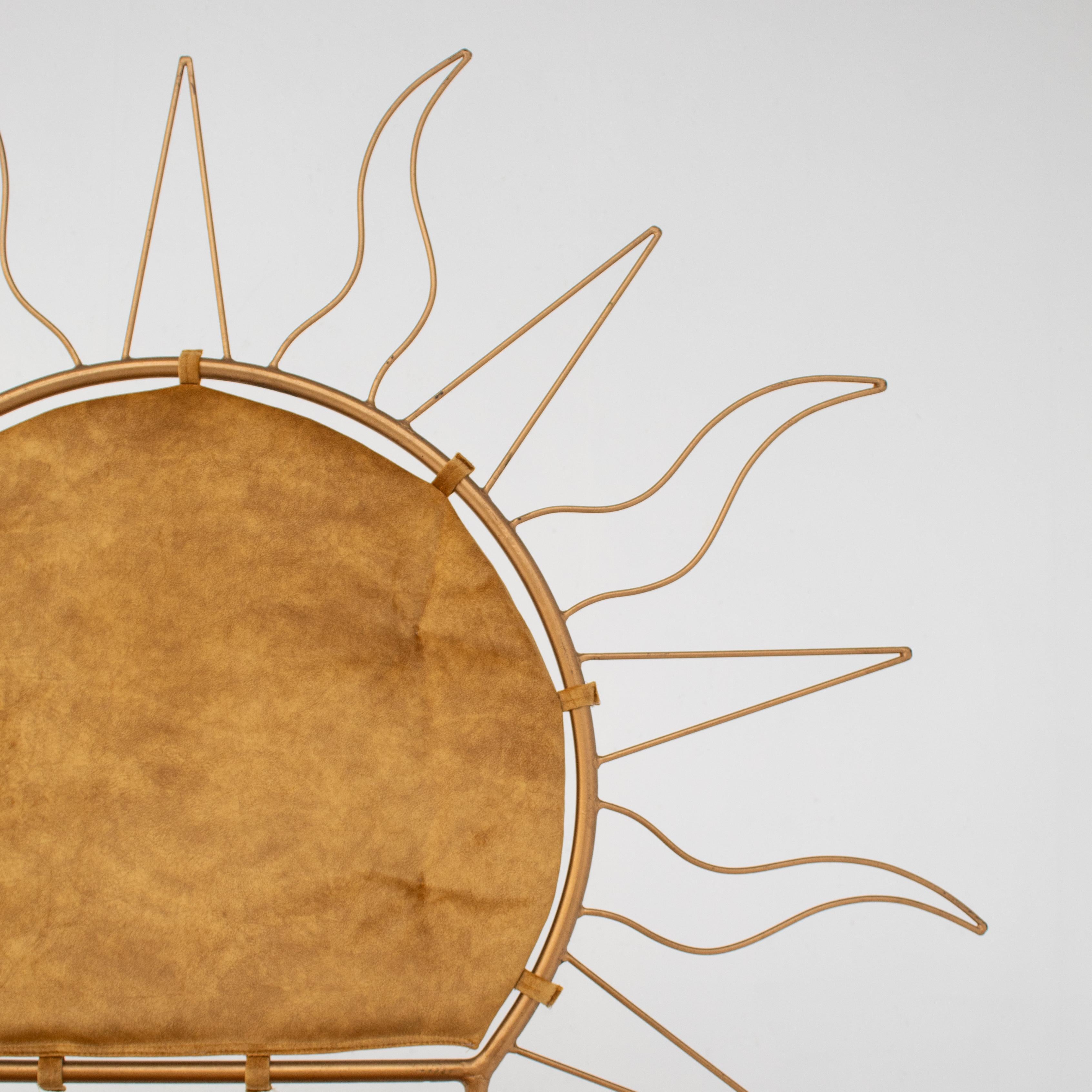 Italiano Sedia Sunburst in ferro italiana in vendita