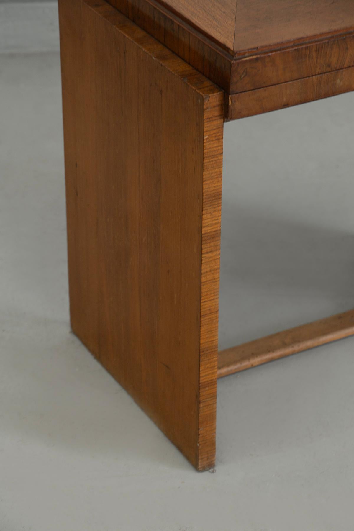 Italian jewelry table branded Fratelli Bortolozzo Padova en vente 1