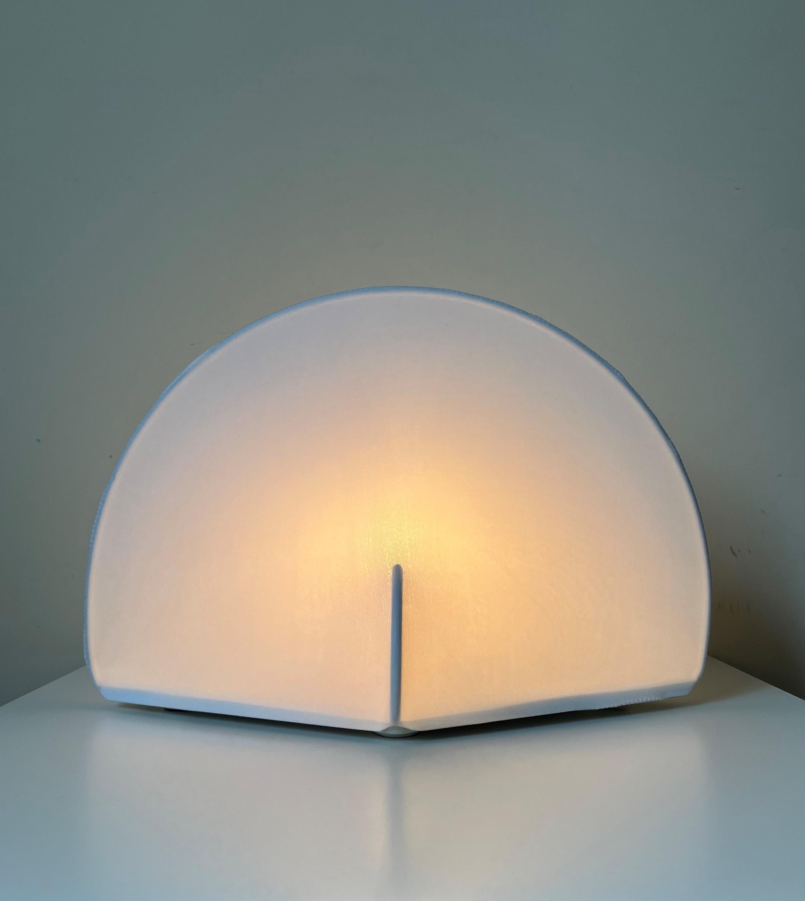 Lampe de bureau italienneKaori 2 par Kazuhide Takahama pour Sirrah, 1970 en vente 3