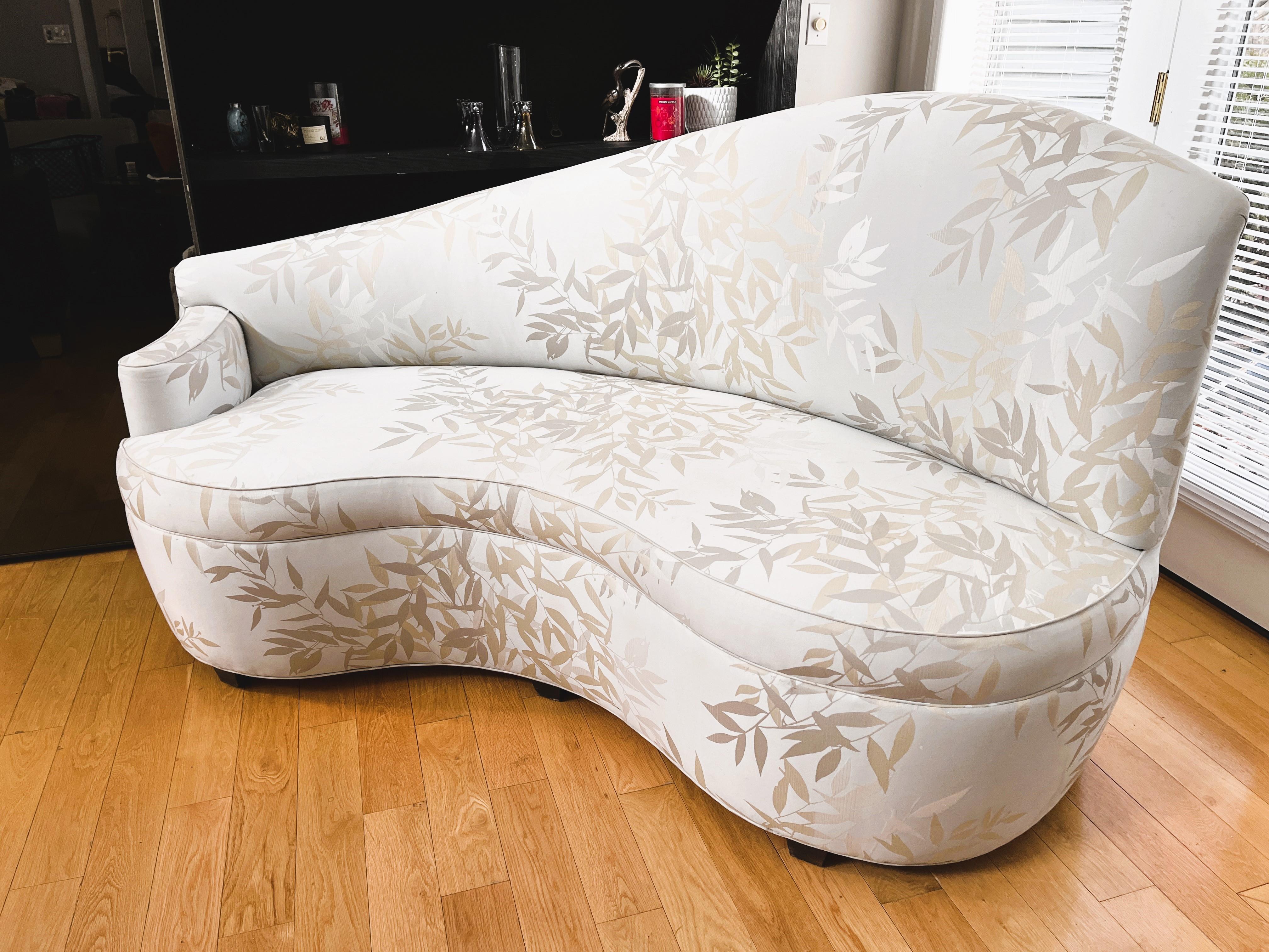 Damask Italian Kidney Shape Sofa with Rising Backrest  For Sale