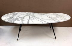 Italian, Kidney Shaped Marble-Top and Iron Coffee Table Style Gio Ponti