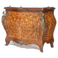 Italian Kingwood, Satinwood Marquetry & Figural Mounts Bombe Commode, 20th C