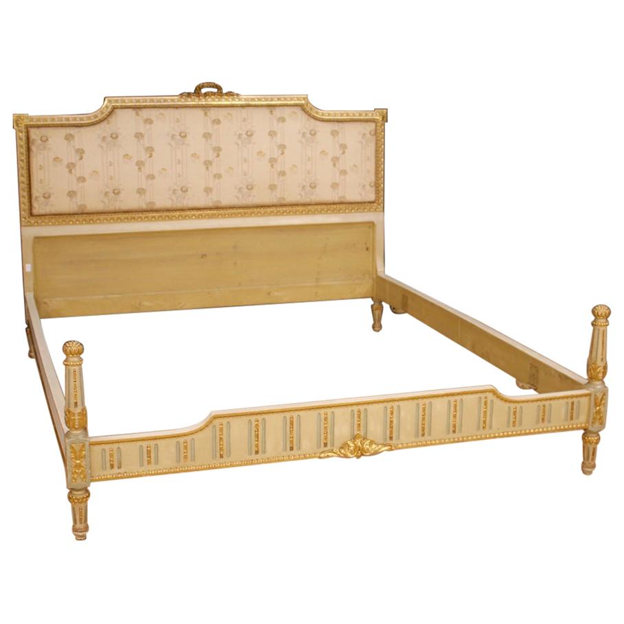 Italian Lacquered and Gilded Double Bed, 20th Century For Sale at 1stDibs