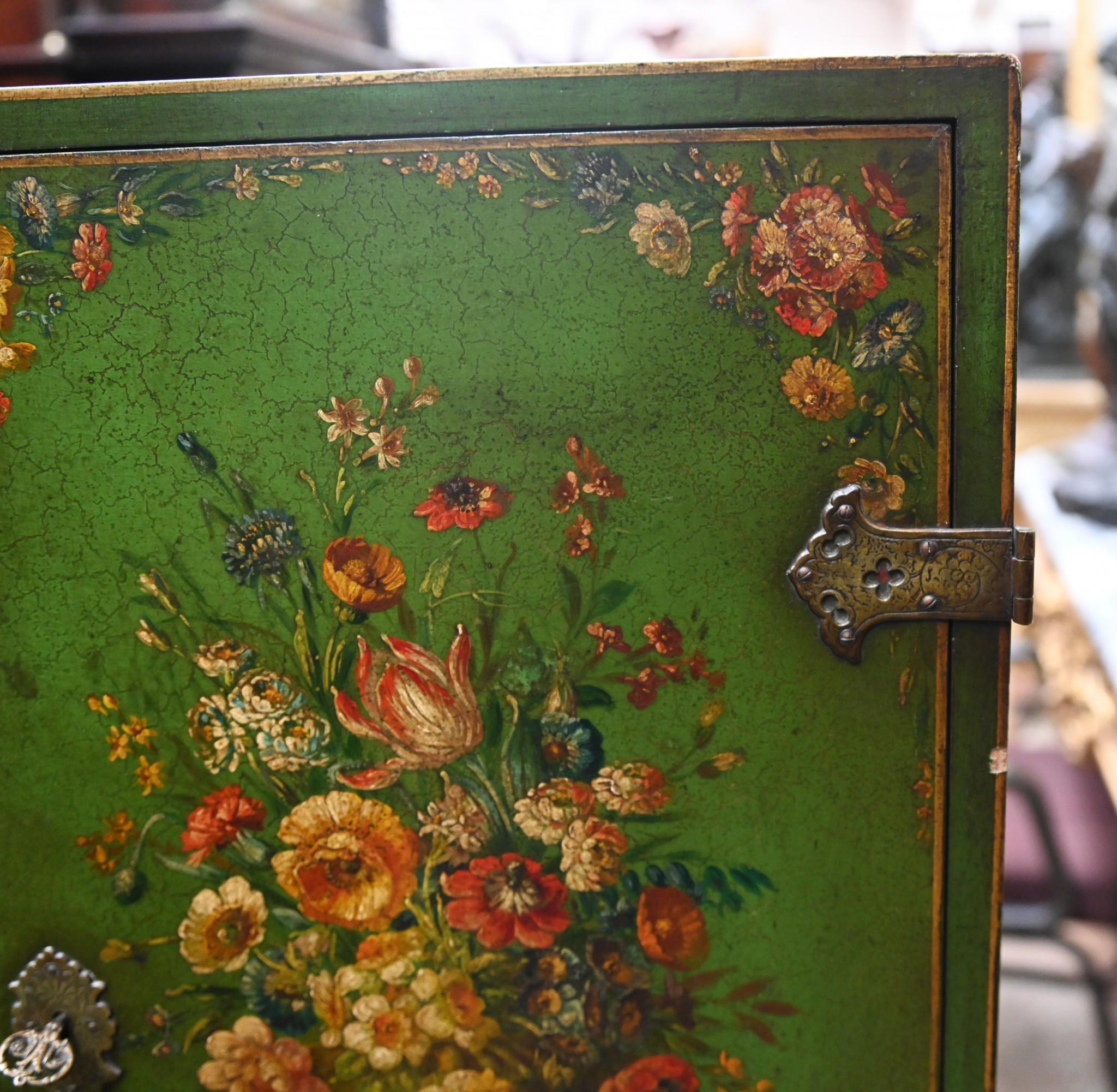 Italian Lacquered Cabinet on Stand Painted Floral Gilt Base For Sale 8